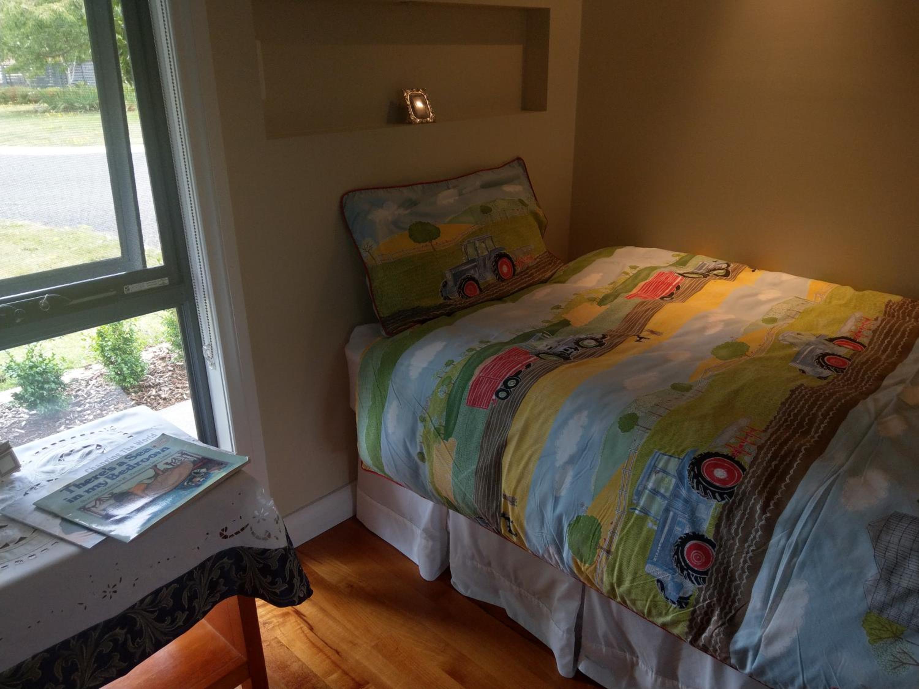 Deluxe Family Room photo 2