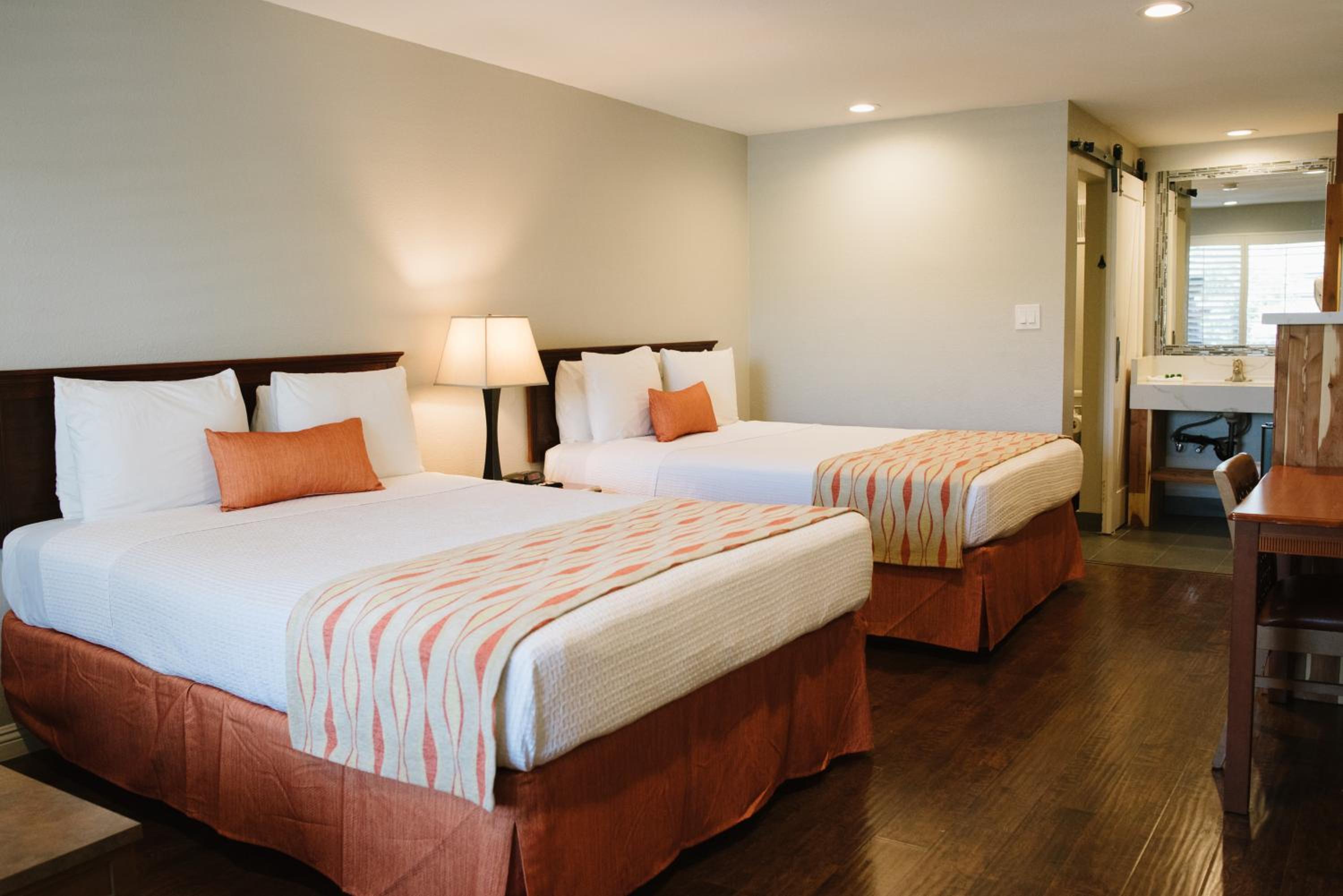 Standard Queen Room with Two Queen Beds - Photo 1
