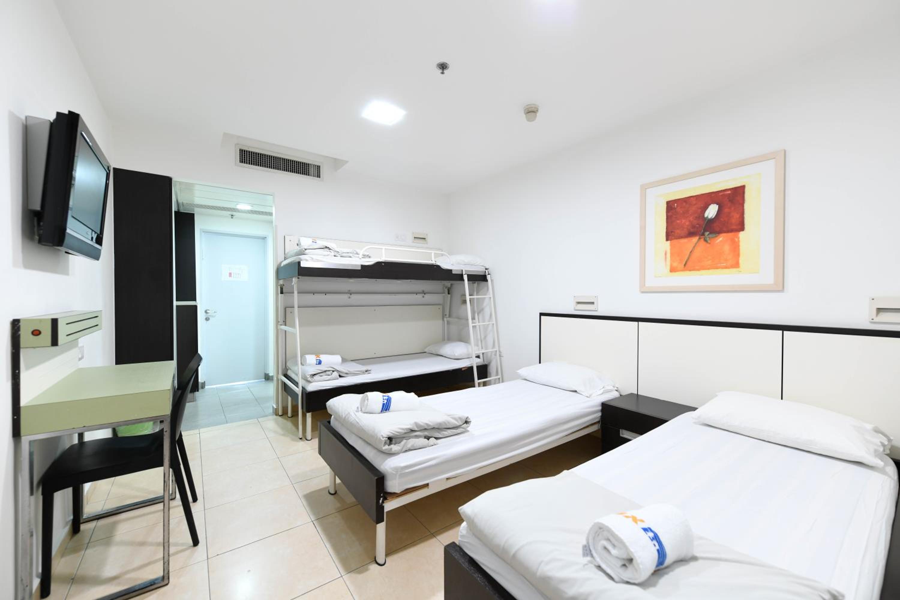 Standard Room photo 2