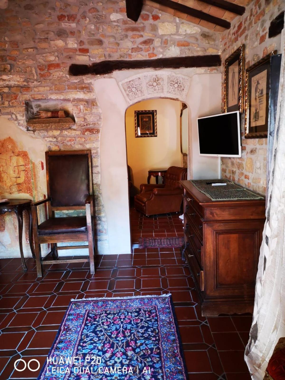 Double Room With Balcony photo 2