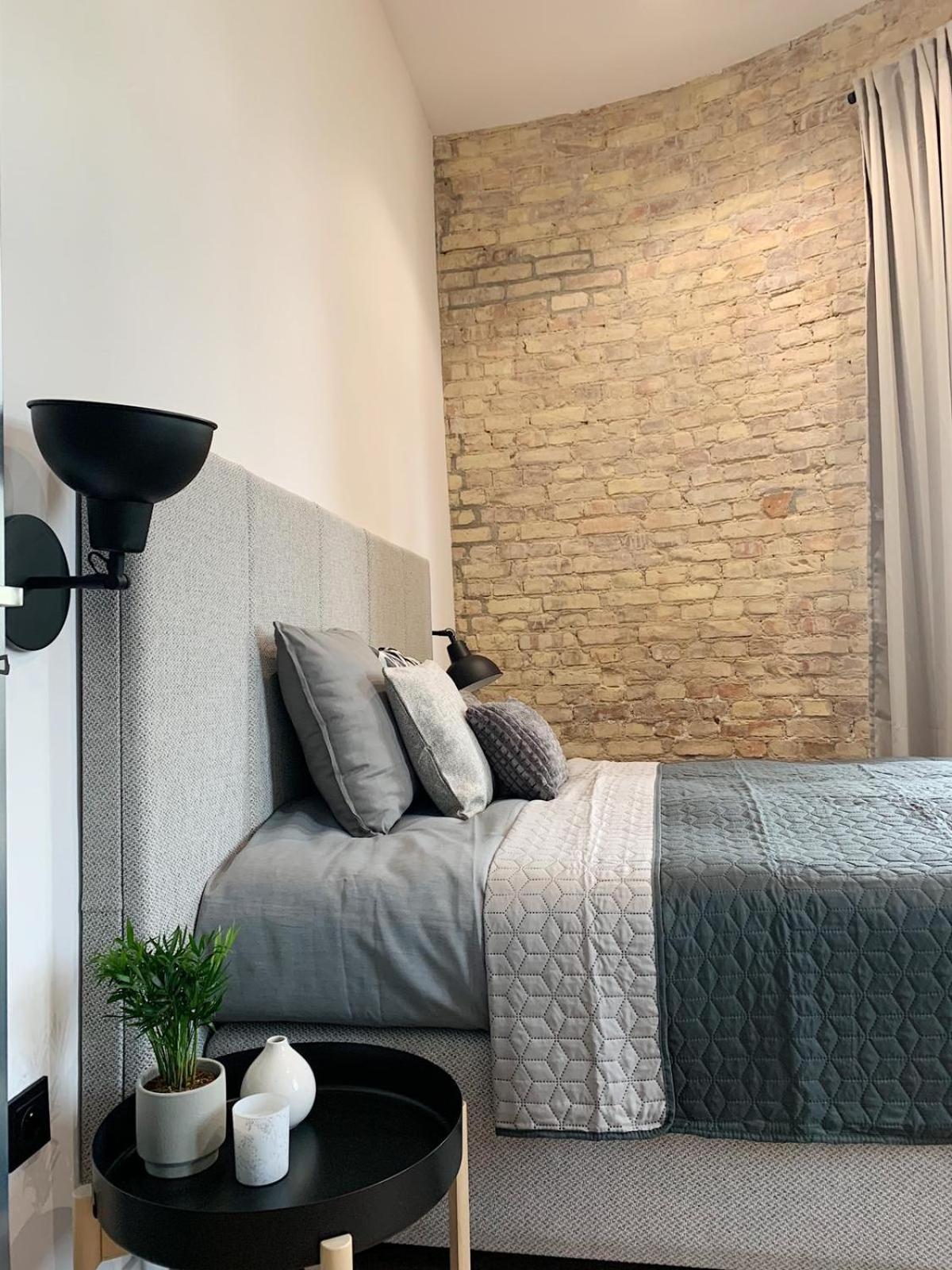 Three-Bedroom Apartment - Photo 18
