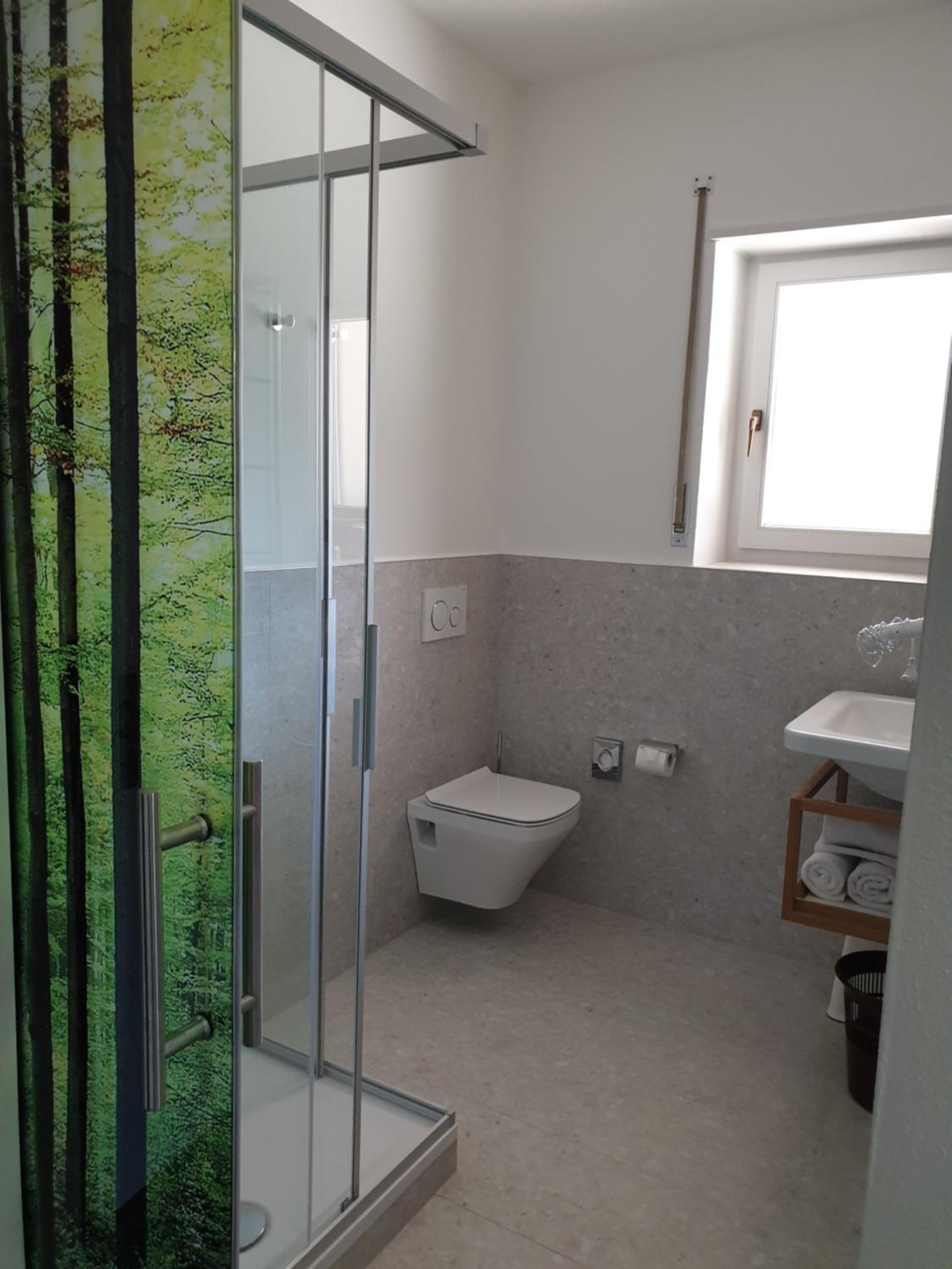 Budget Twin Room - Photo 2
