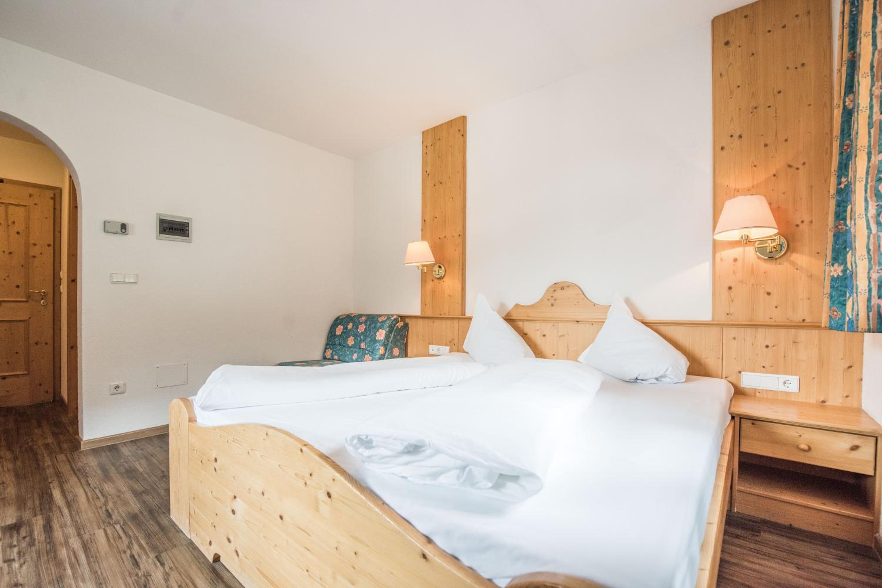 Classic Single Room with Balcony photo 1