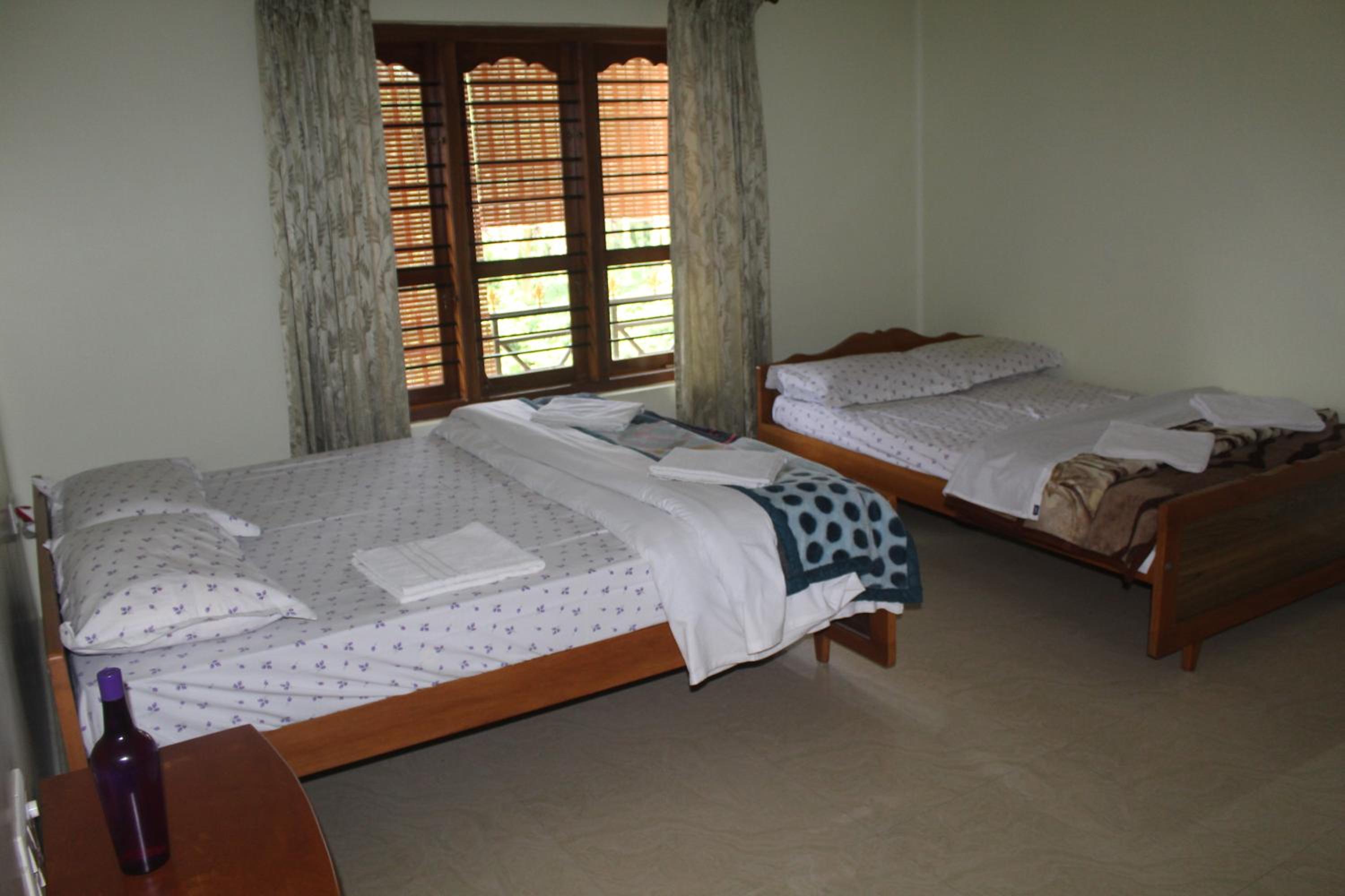 Quadruple Room with Balcony photo 1