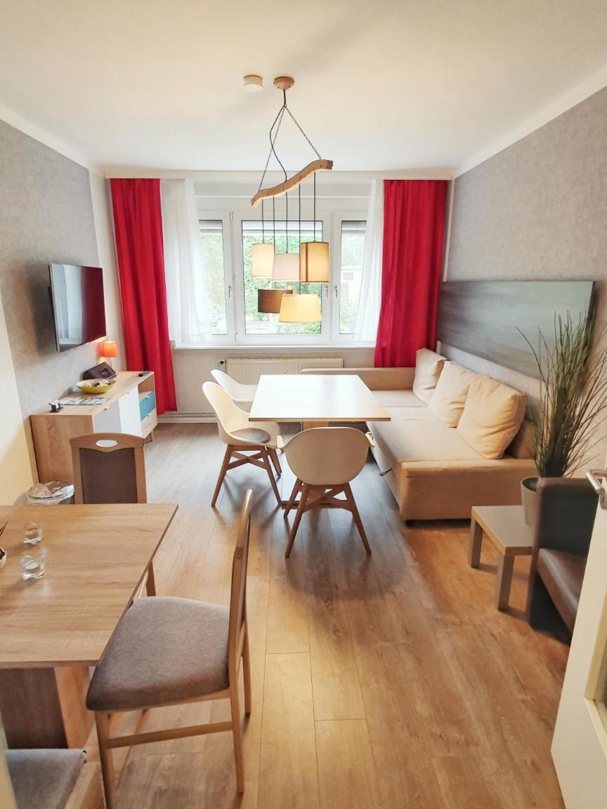 One-Bedroom Apartment with Sofa Bed (5 Adults) - Photo 1
