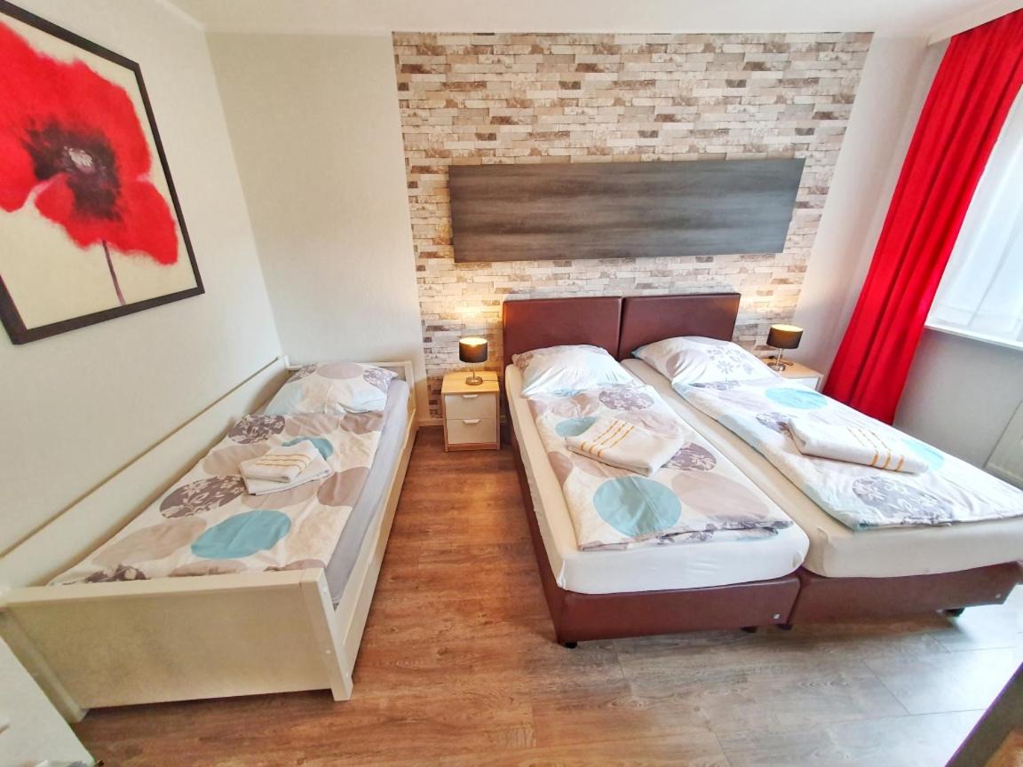 One-Bedroom Apartment with Sofa Bed (5 Adults) - Photo 13