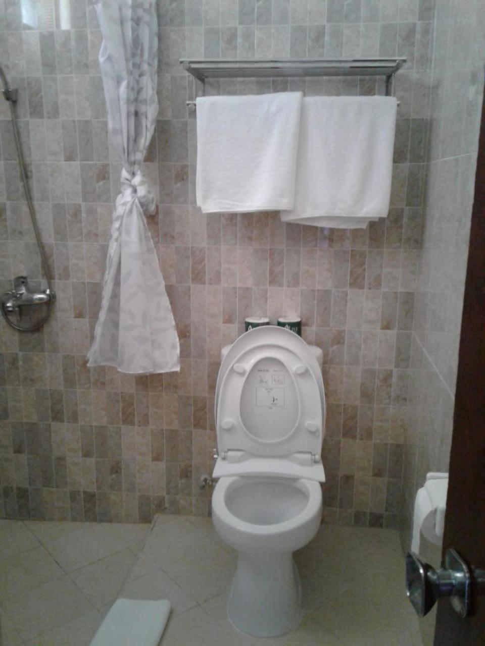 Double or Twin Room - Photo 22