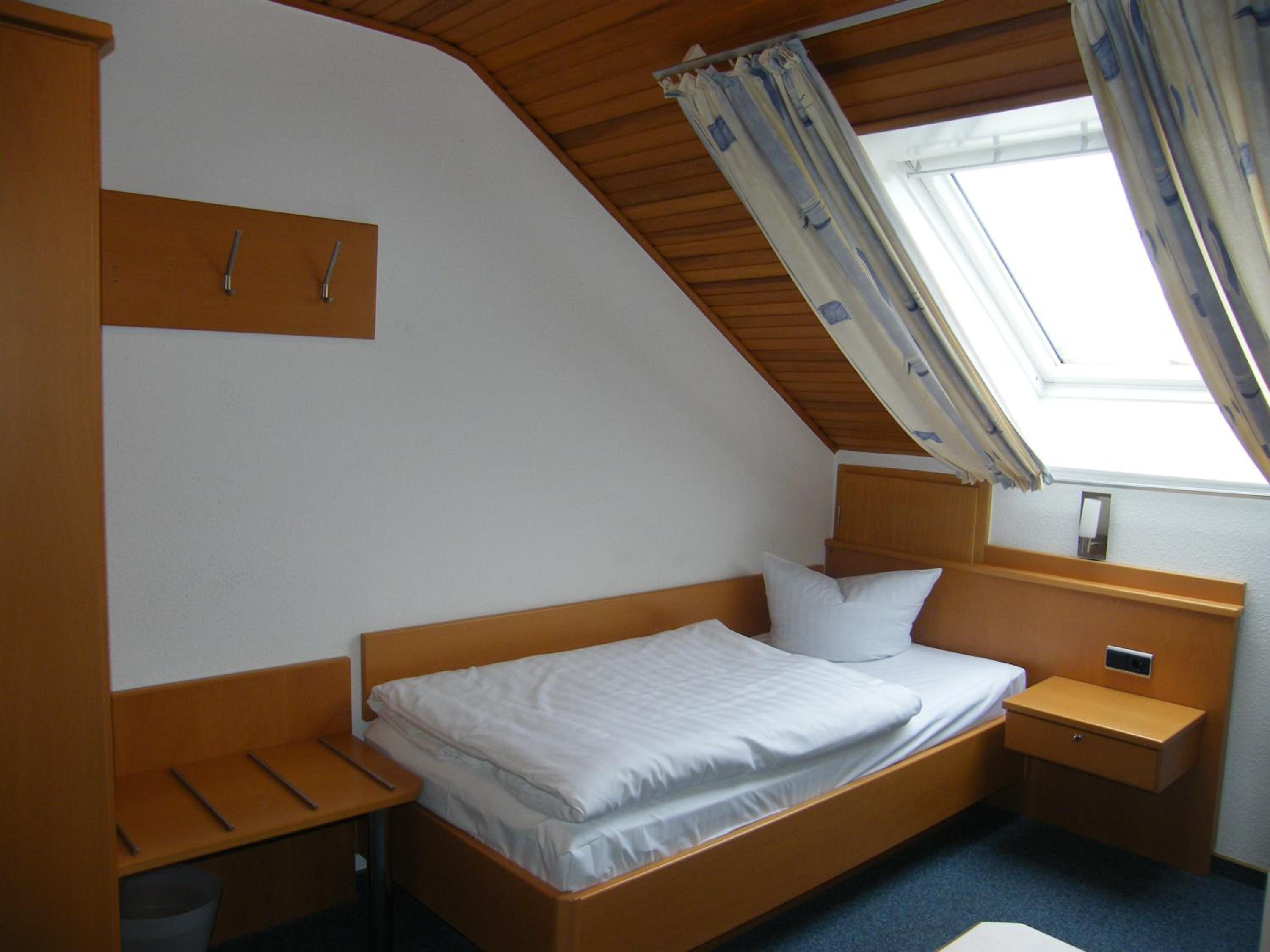 Standard Double Room - Photo 1