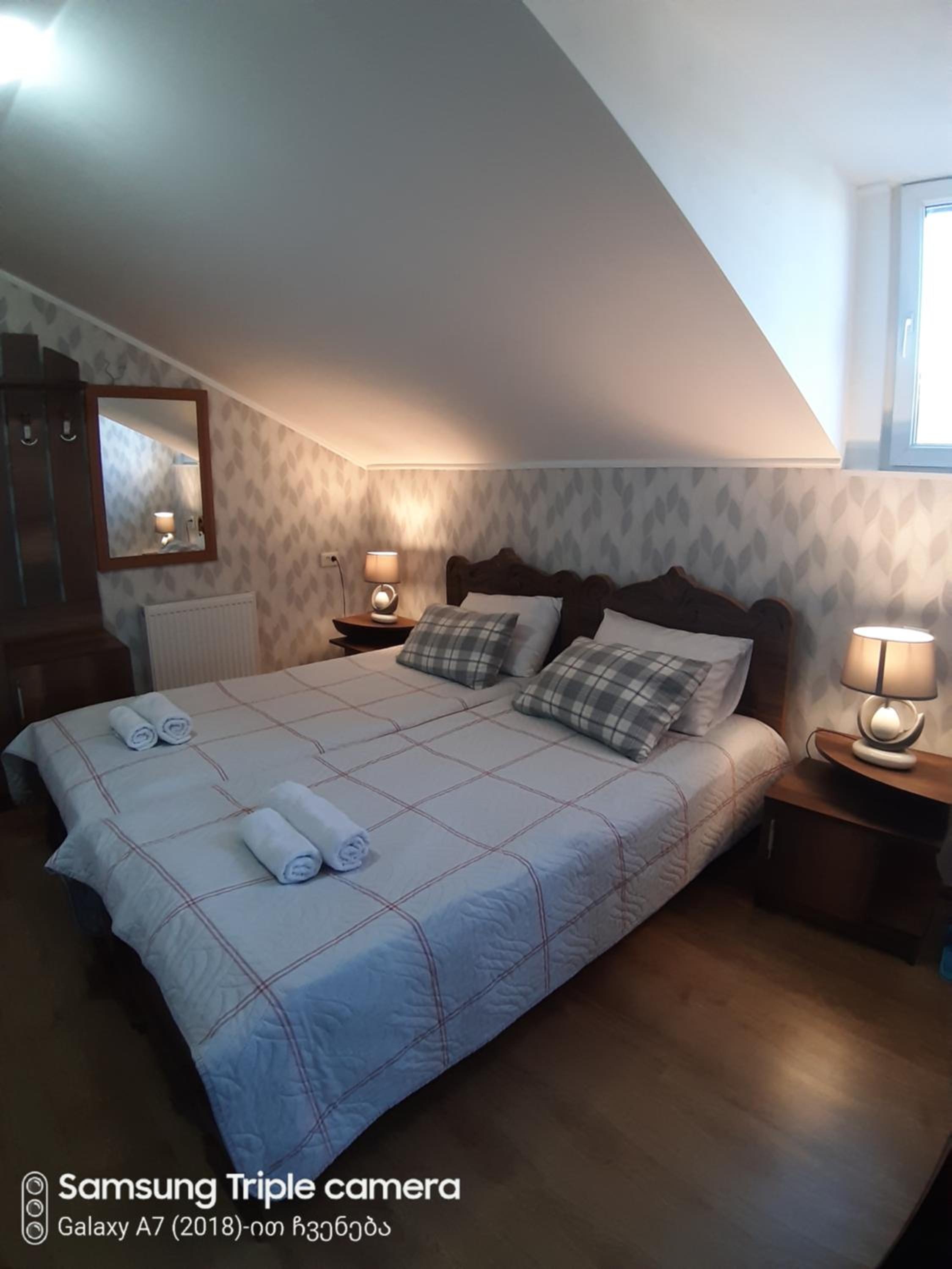 Standard Twin Room with Shared Bathroom