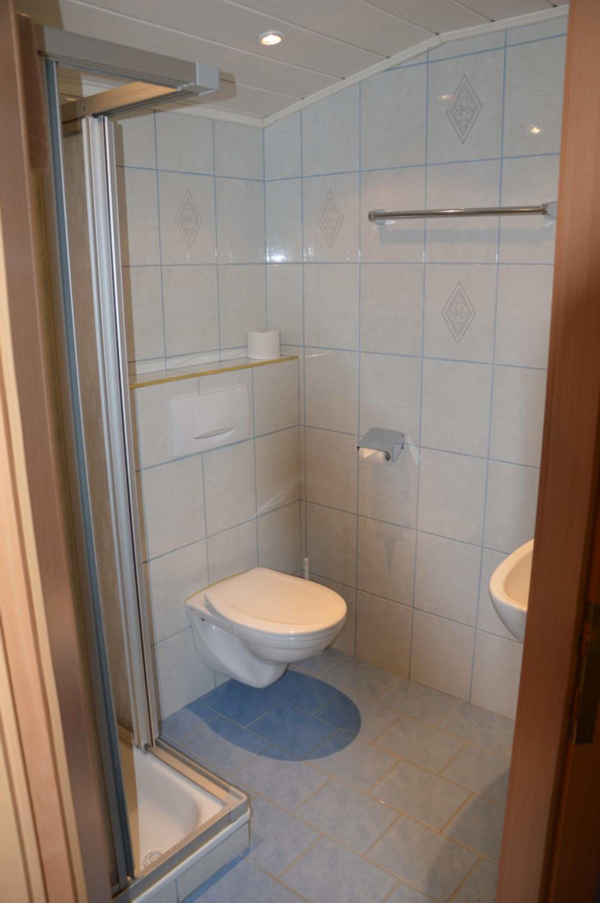 Double Room with Balcony - Photo 5