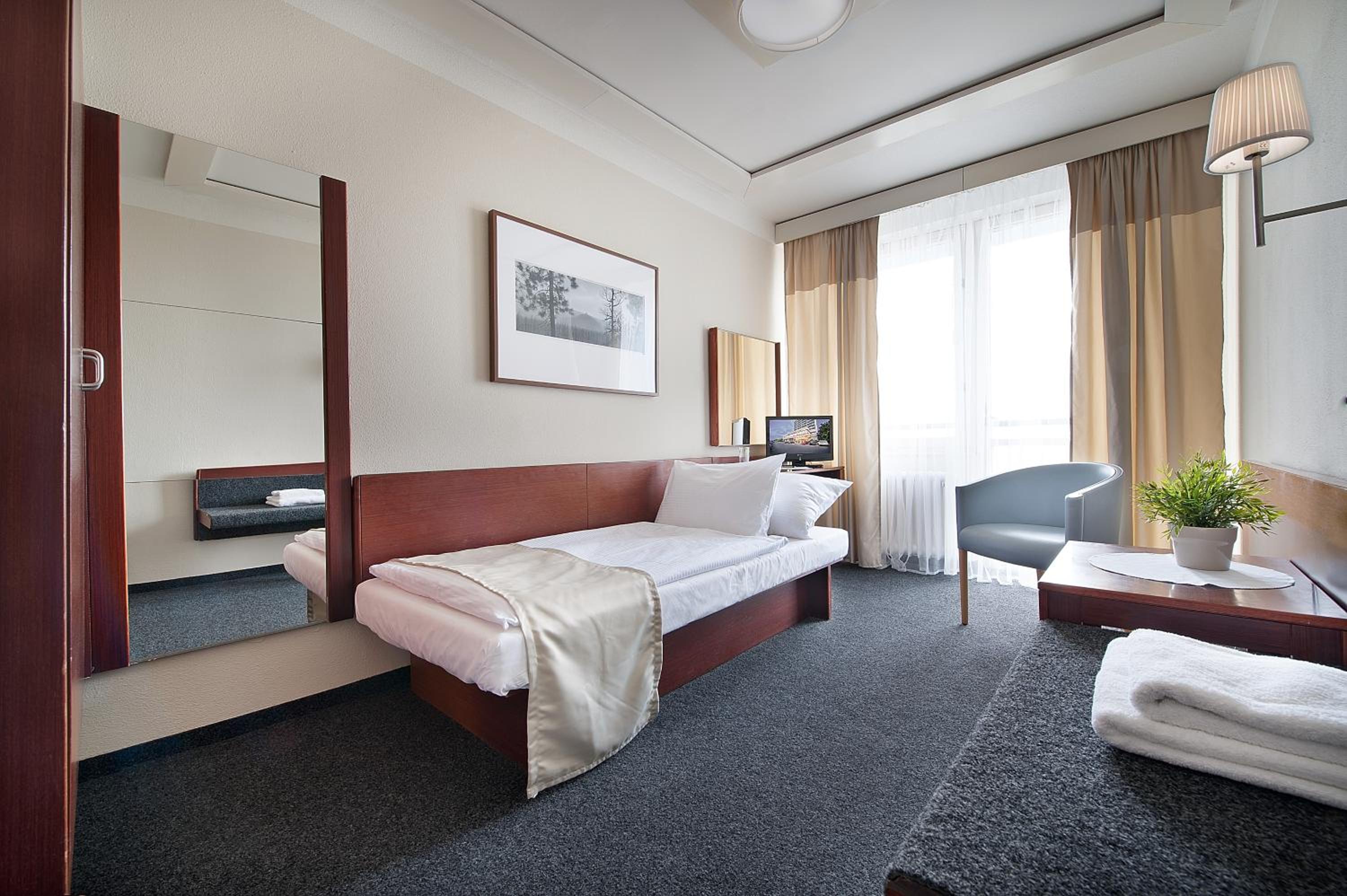 Economy Single Room photo 2