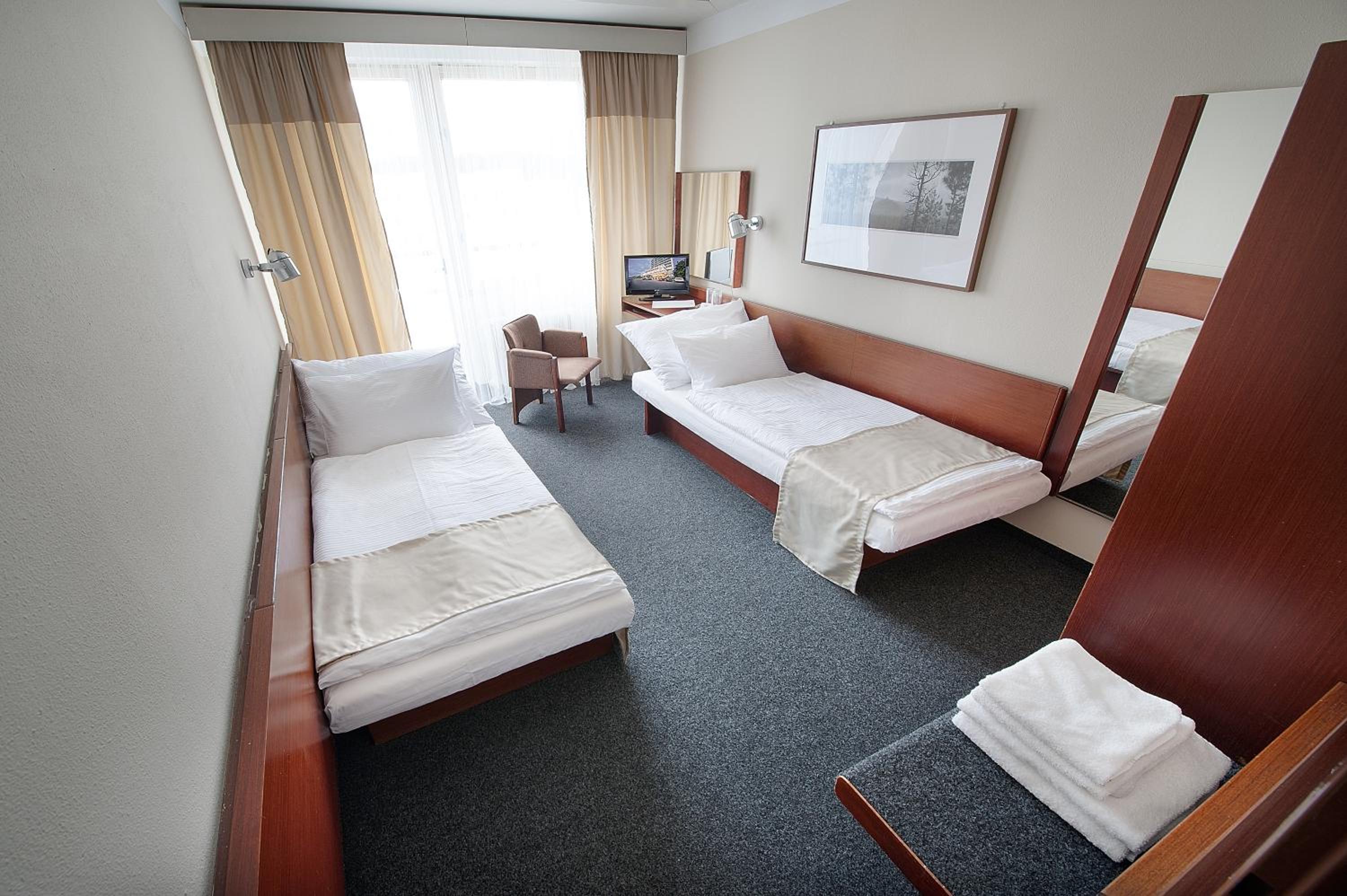 Economy Double or Twin Room photo 2