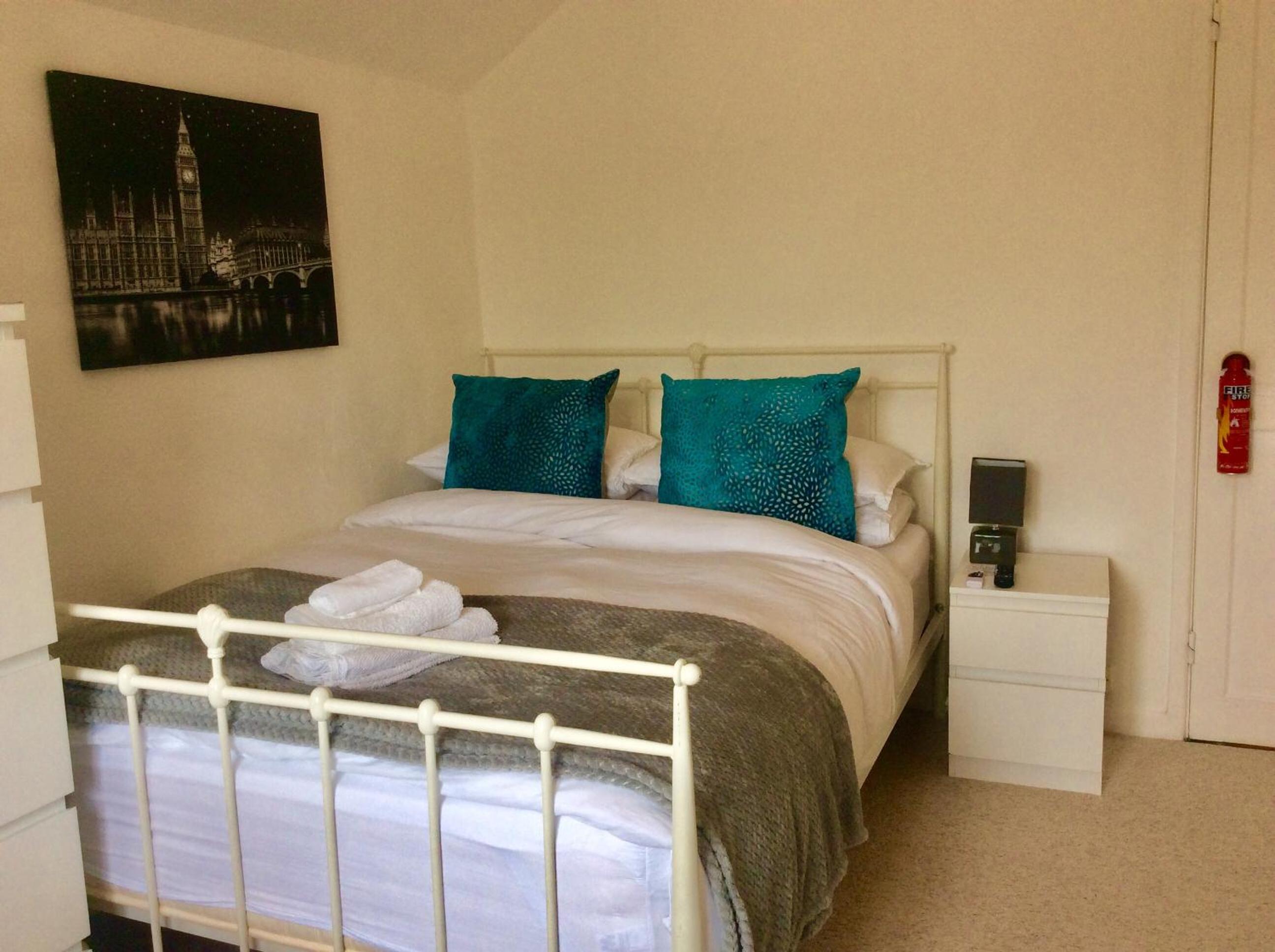 Deluxe Double Room on First Floor with Garden View photo 3