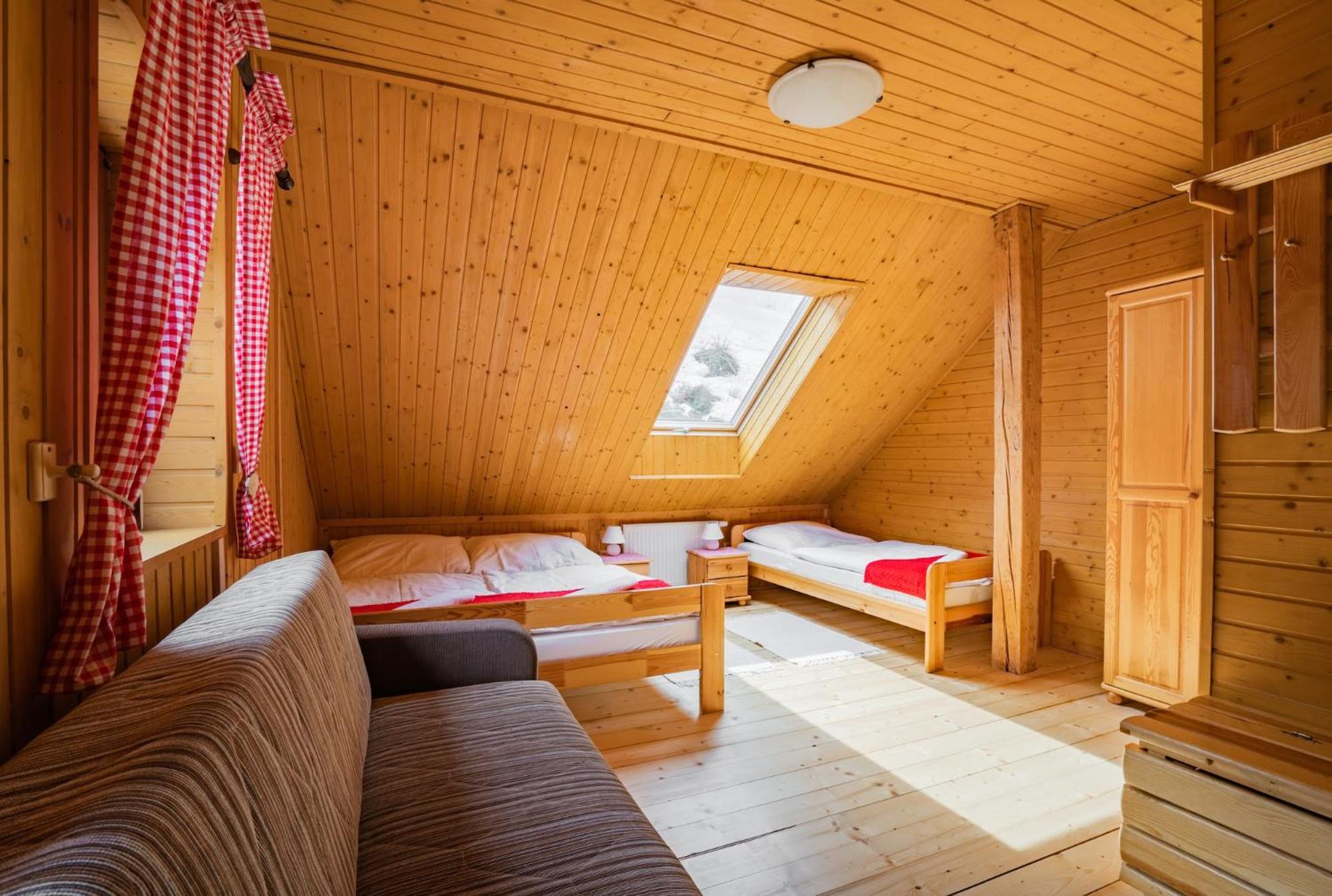 Standard Triple Room - Photo 7