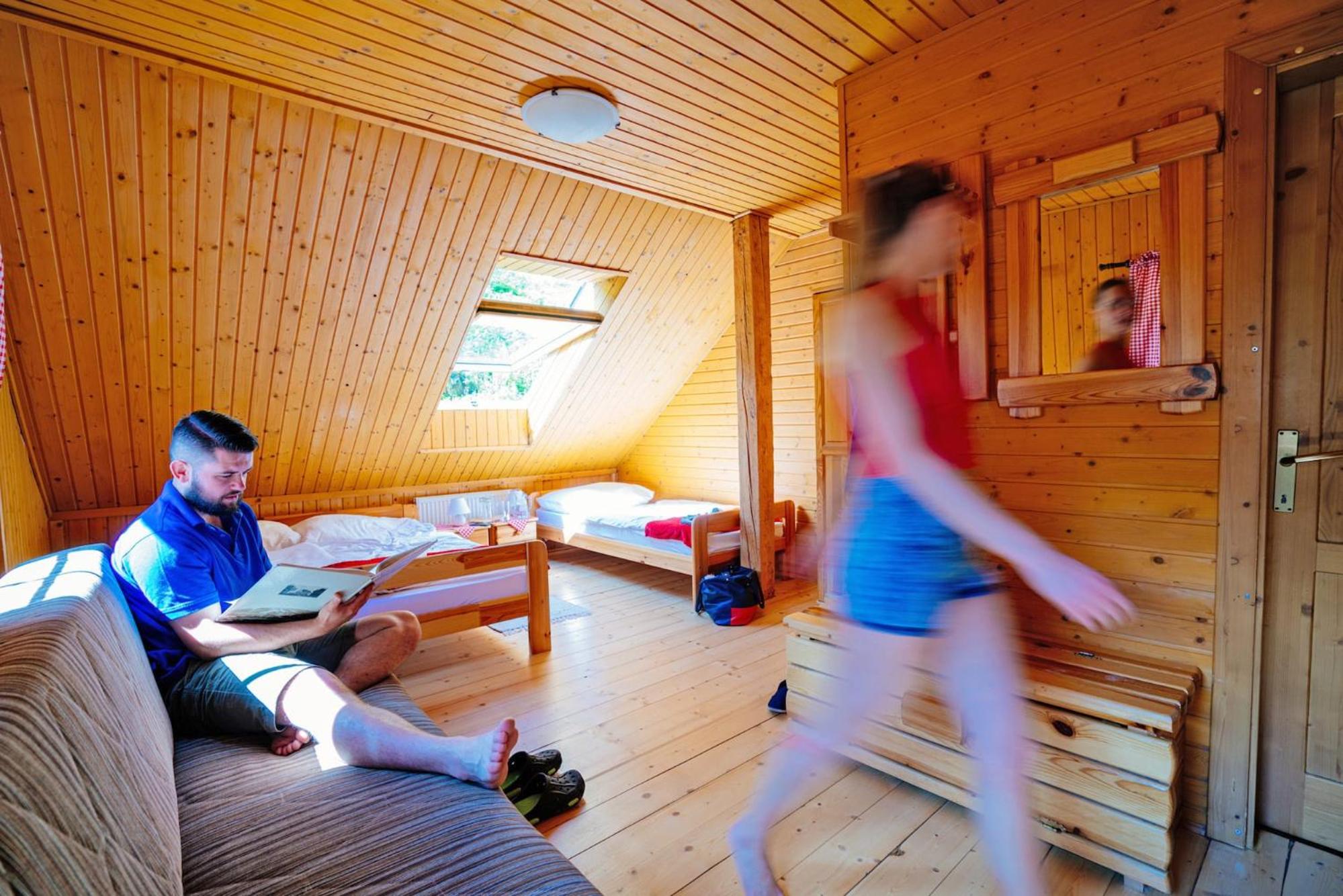 Standard Triple Room - Photo 16