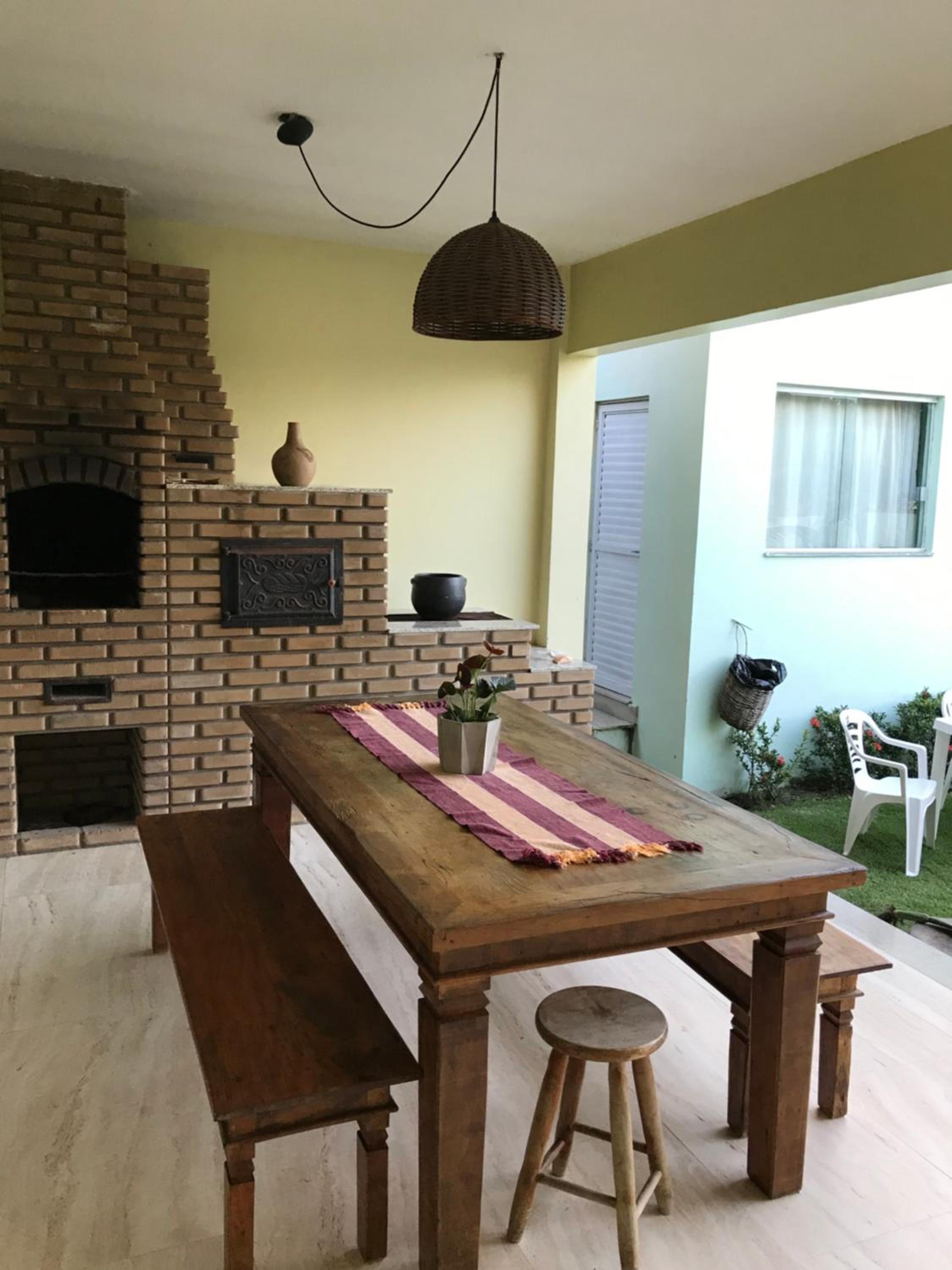 Three-Bedroom House photo 3