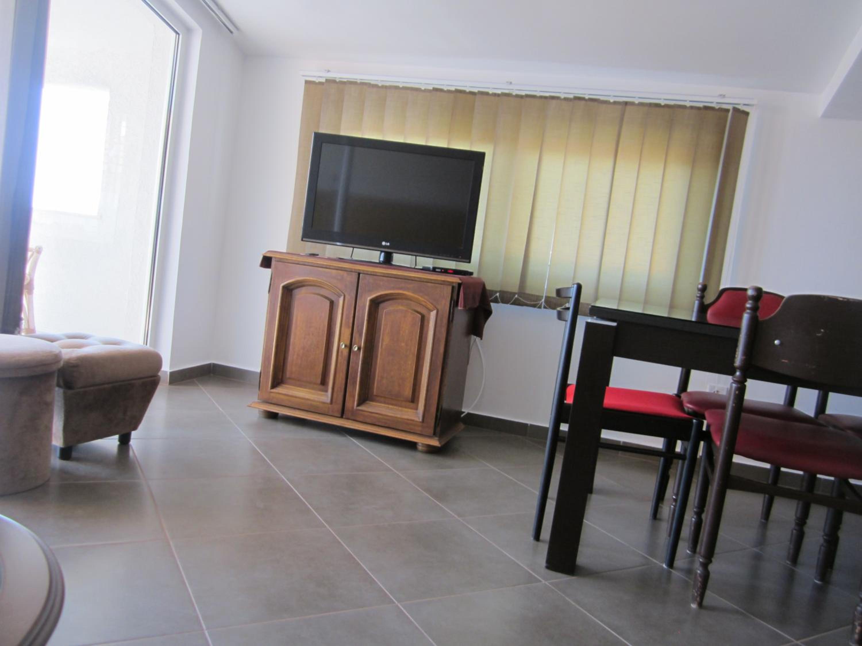 Studio with Balcony and Sea View (4 Adults) photo 1