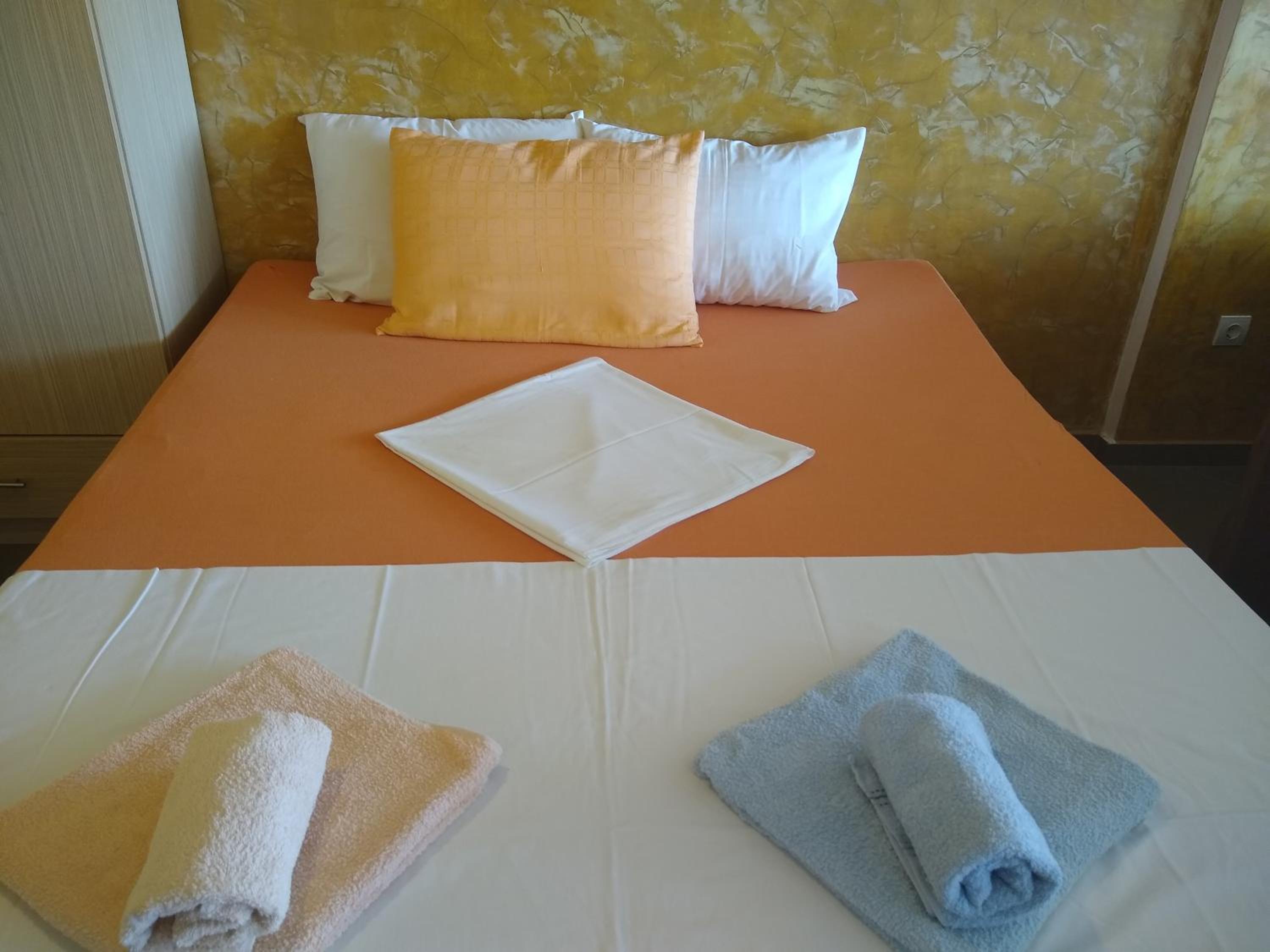 Studio with Balcony and Sea View (4 Adults) photo 3