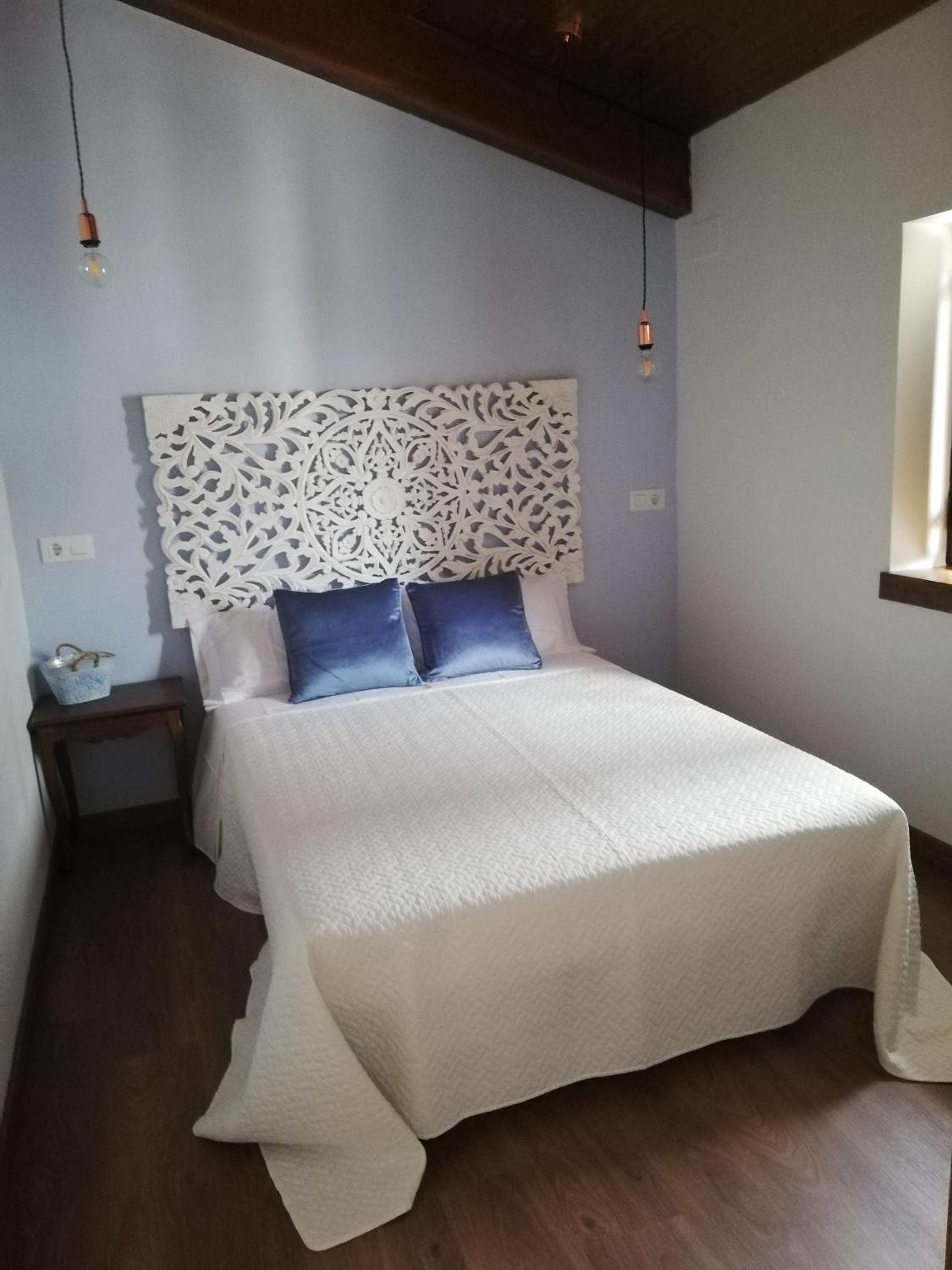 Three-Bedroom House photo 2