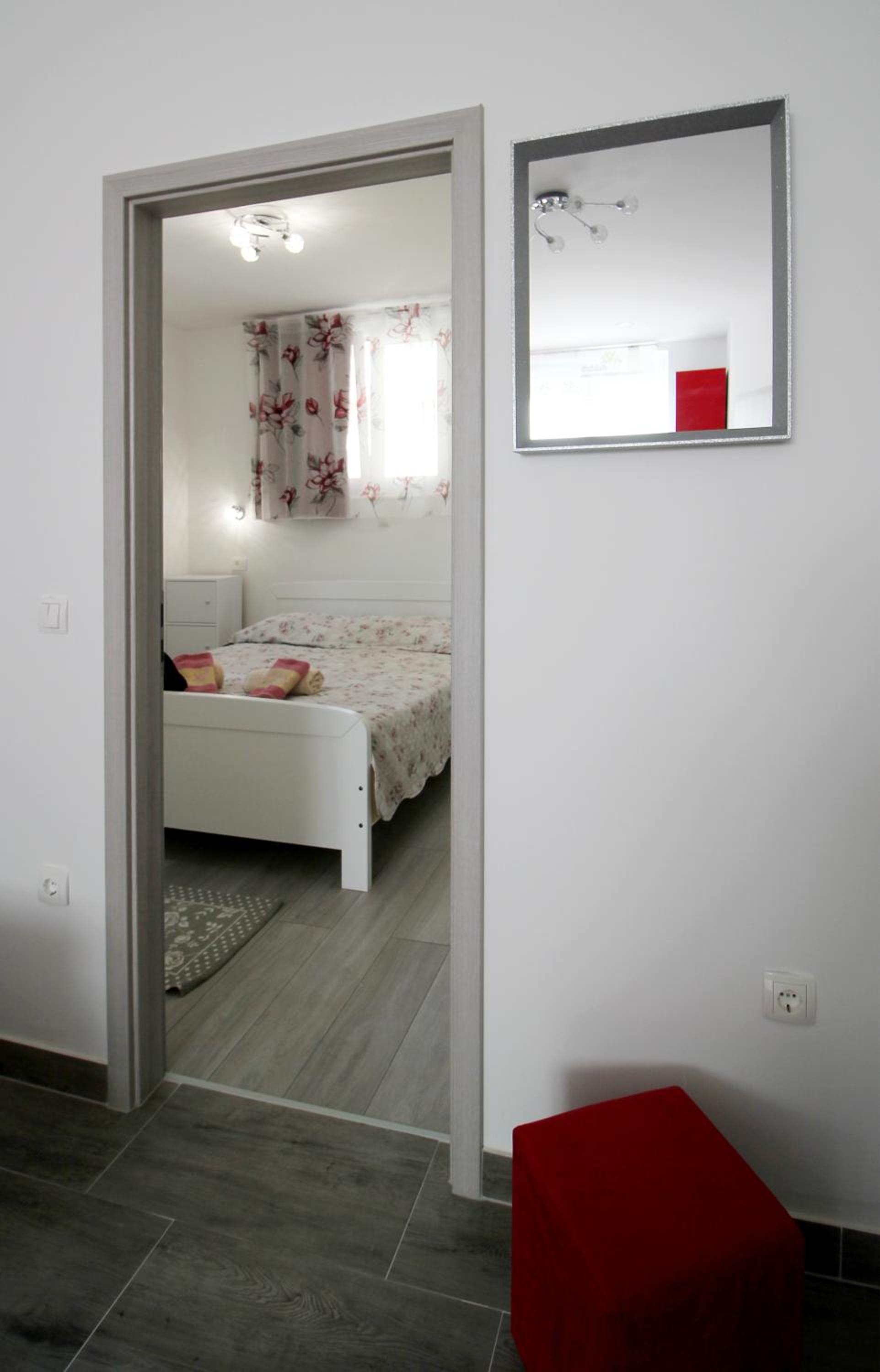 Apartment - Photo 40