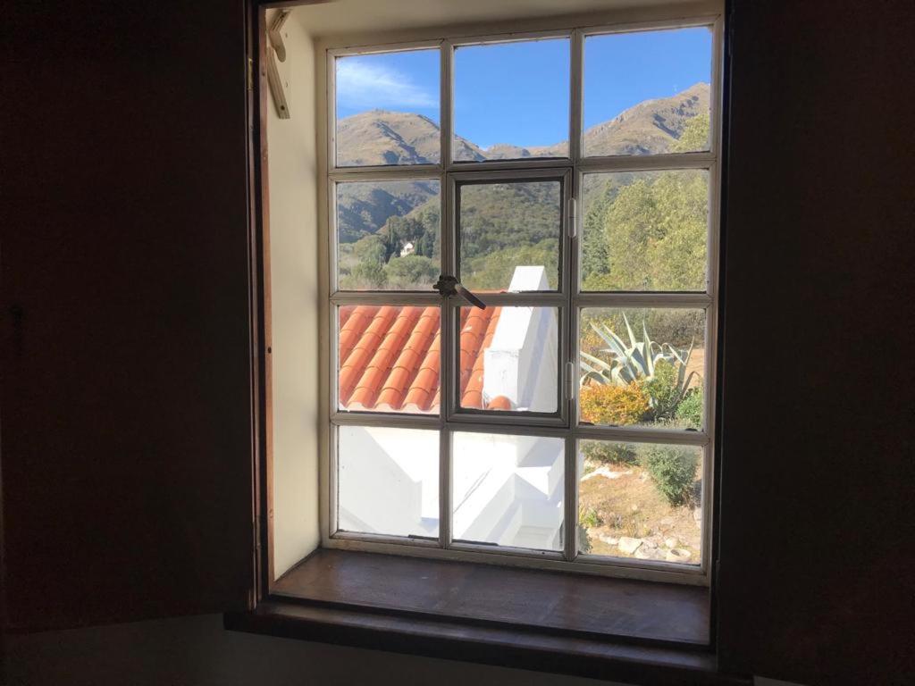 Queen Suite with Pool View photo 3
