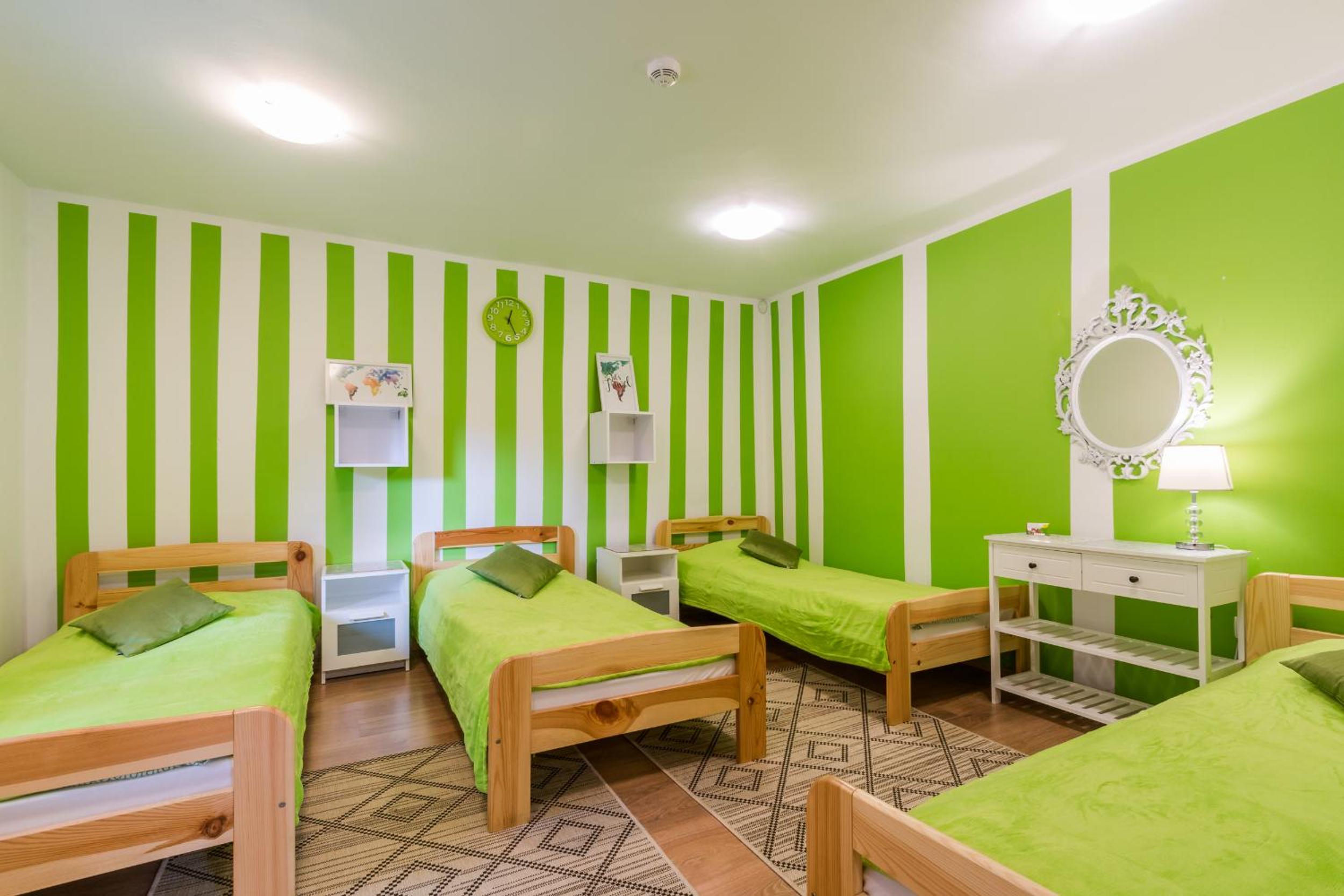 Standard Quadruple Room - Photo 1