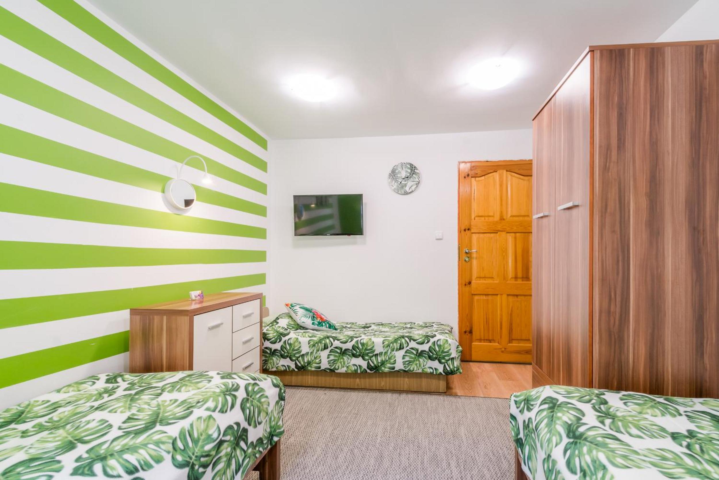 Classic Quadruple Room - Photo 3