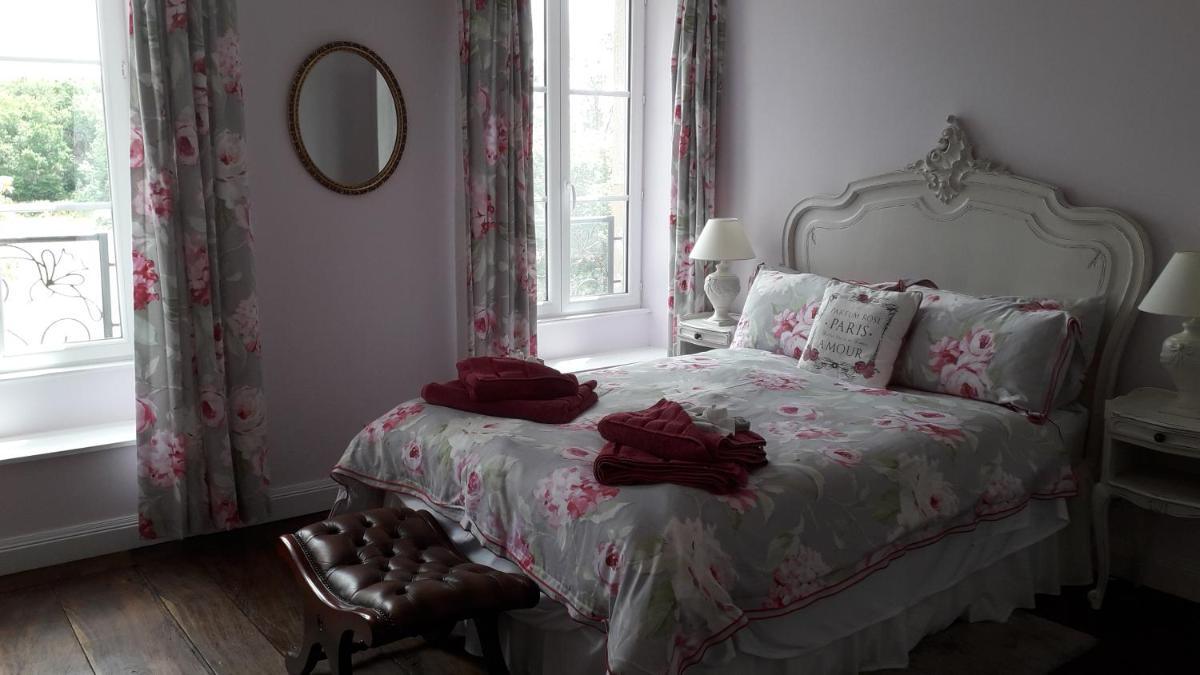 Double Room with Private Bathroom photo 2