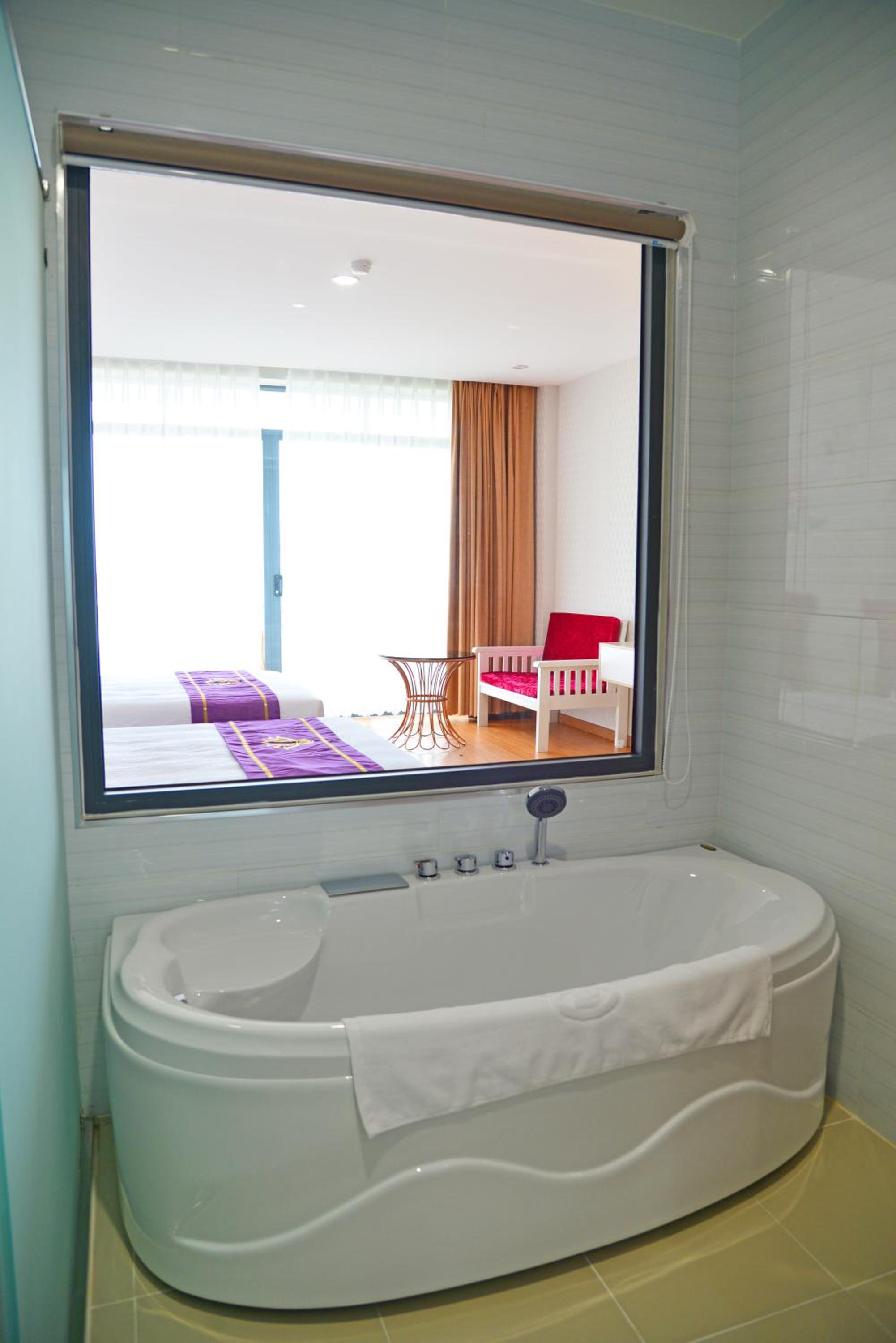 Deluxe Twin Room - Photo 4