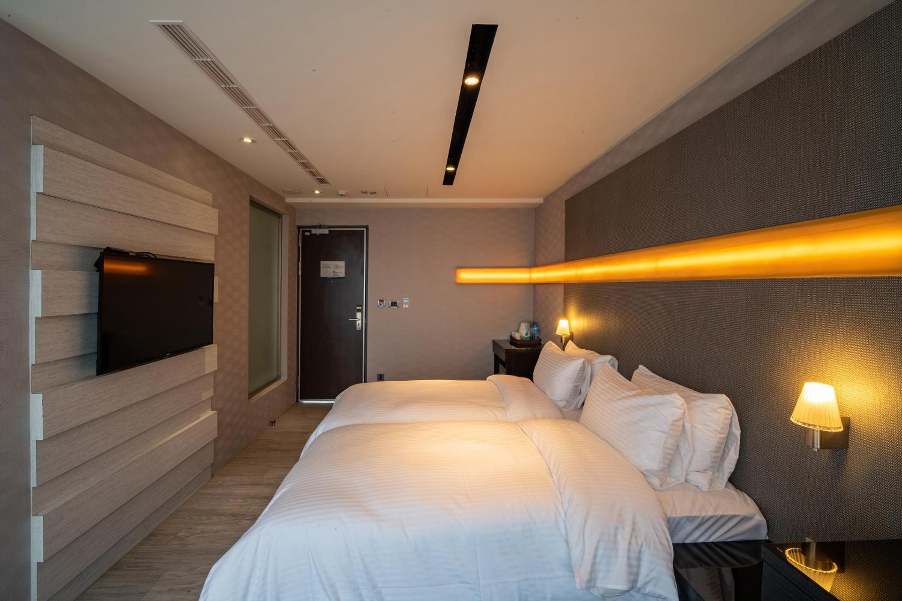 Deluxe Twin Room photo 1