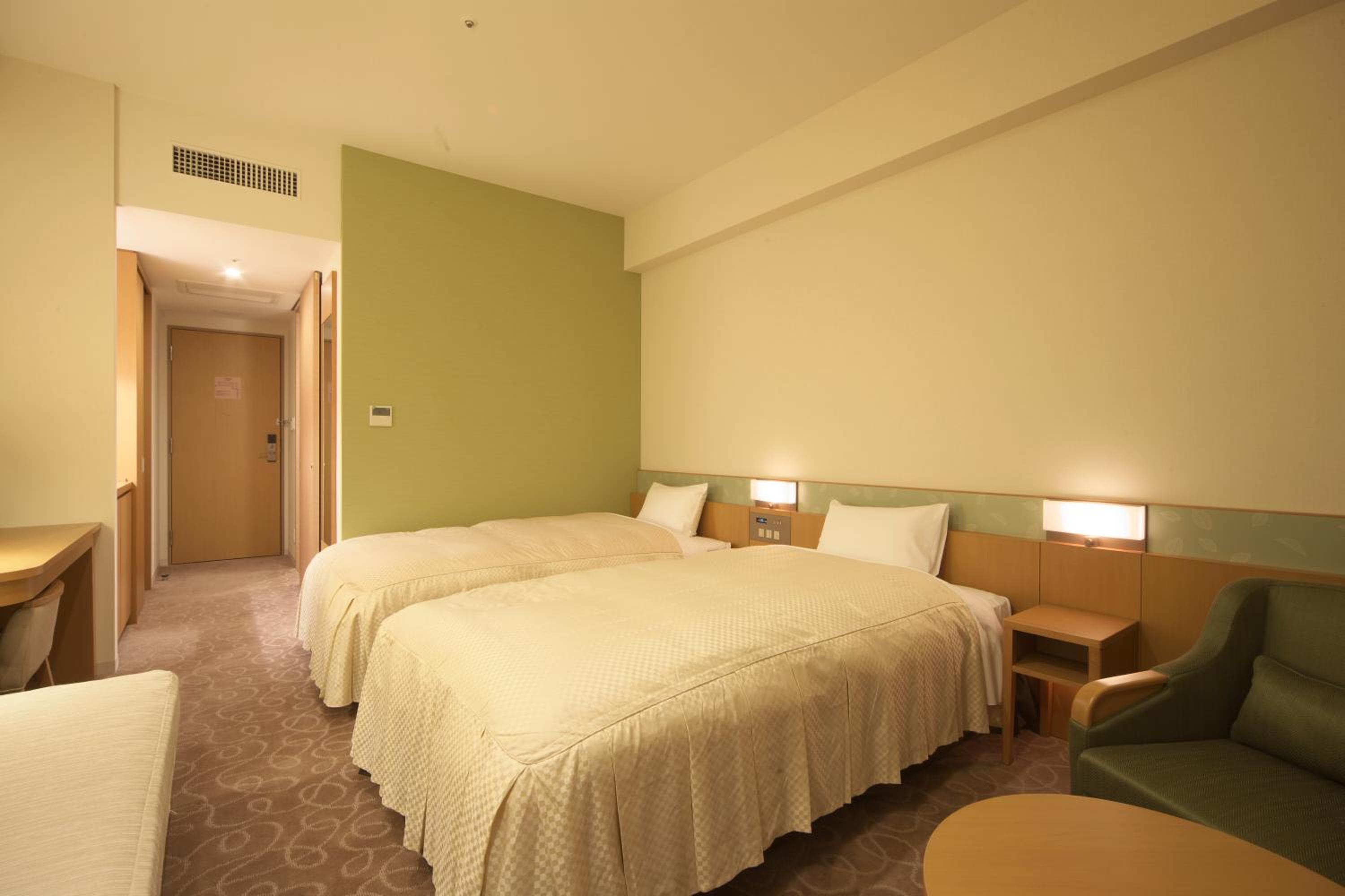 Standard Twin Room photo 3