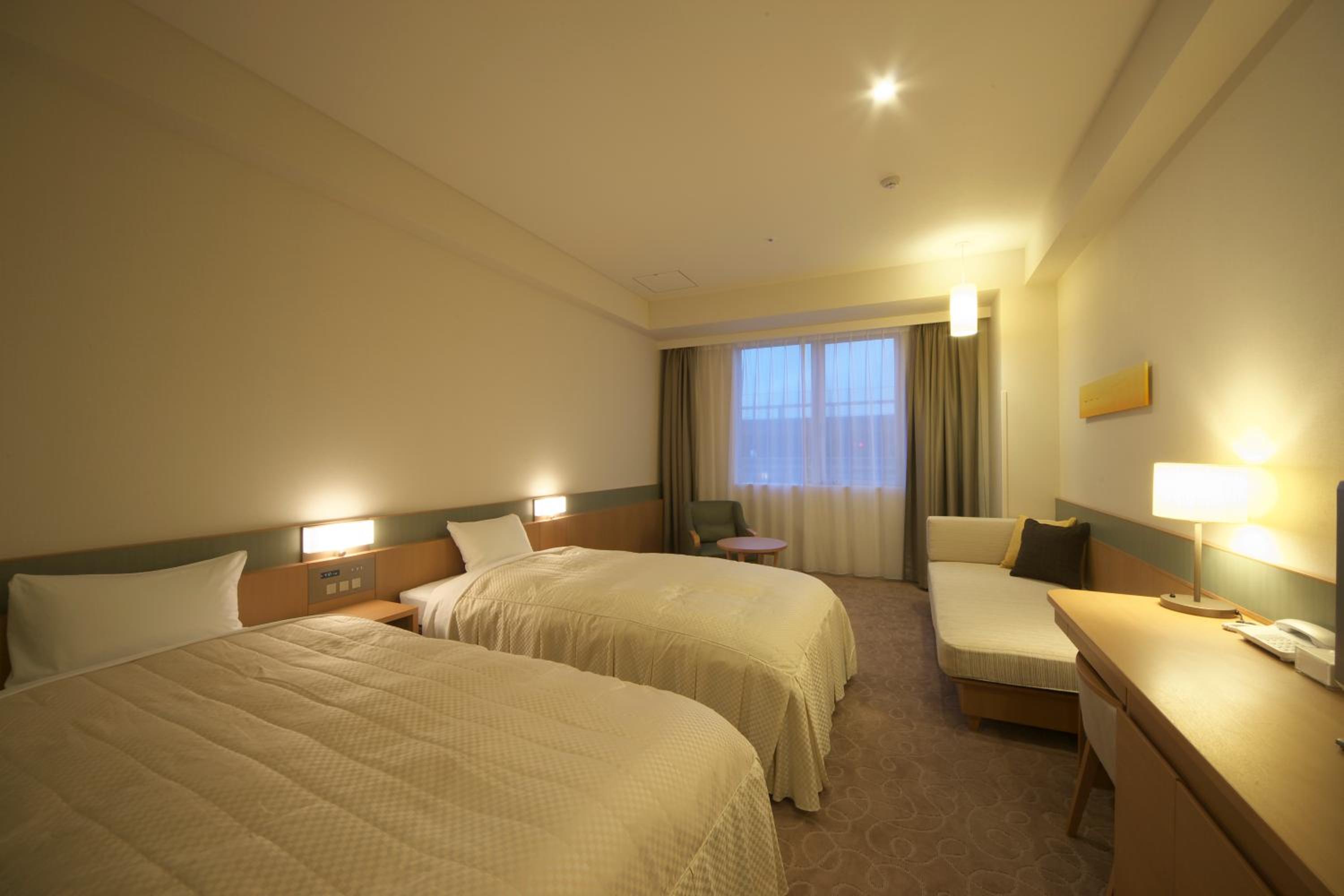 Standard Twin Room photo 2