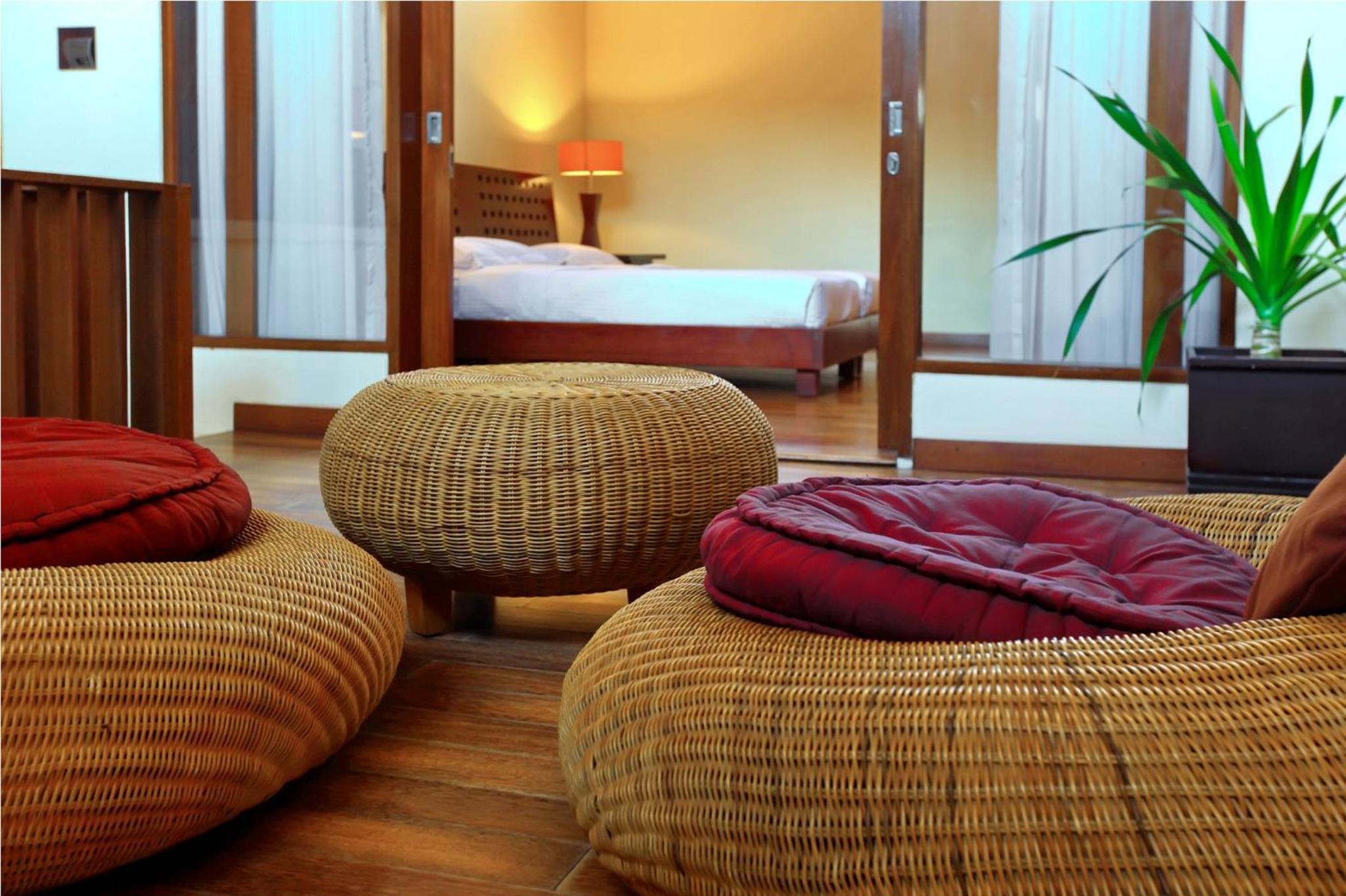 Two-Bedroom Villa with Private Pool and Garden - Photo 17