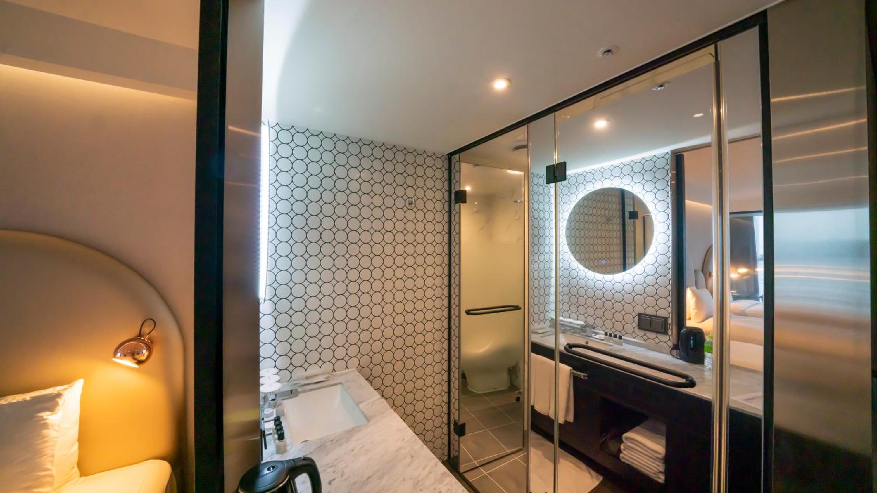 Triple Room with Sea View - Photo 8