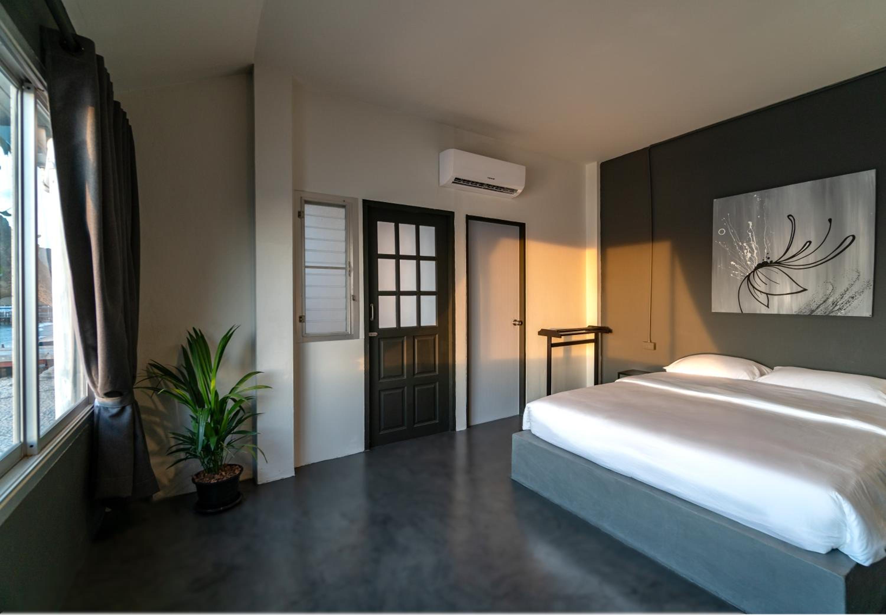 Deluxe Double Room with Sea View photo 3