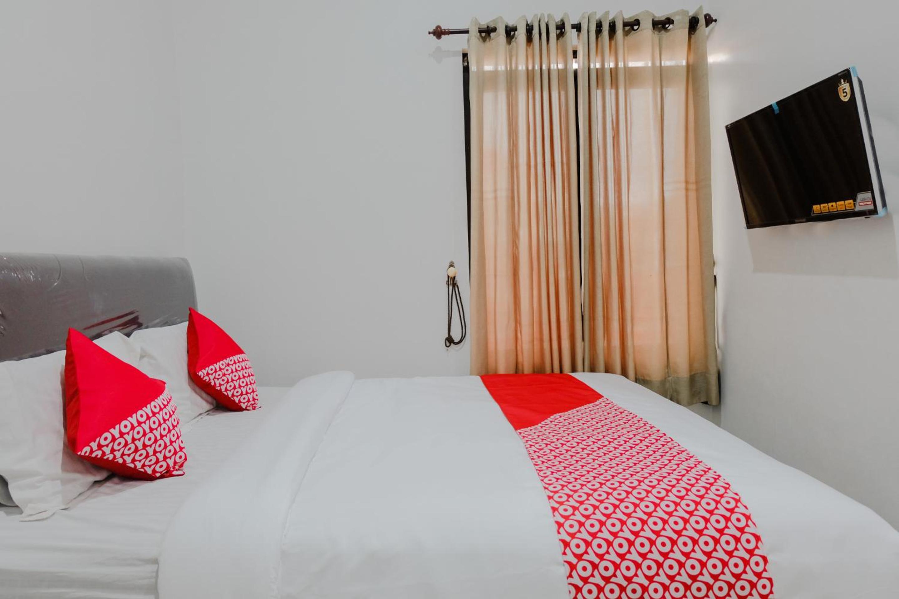 Deluxe Double Room - Photo 5