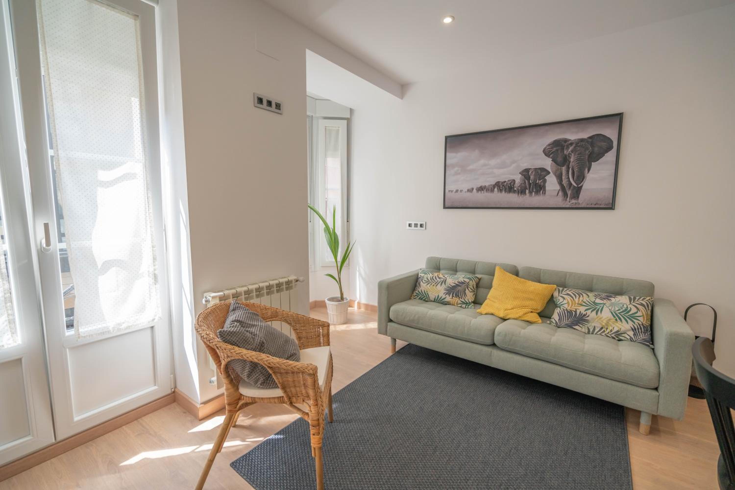 Two-Bedroom Apartment - Photo 10
