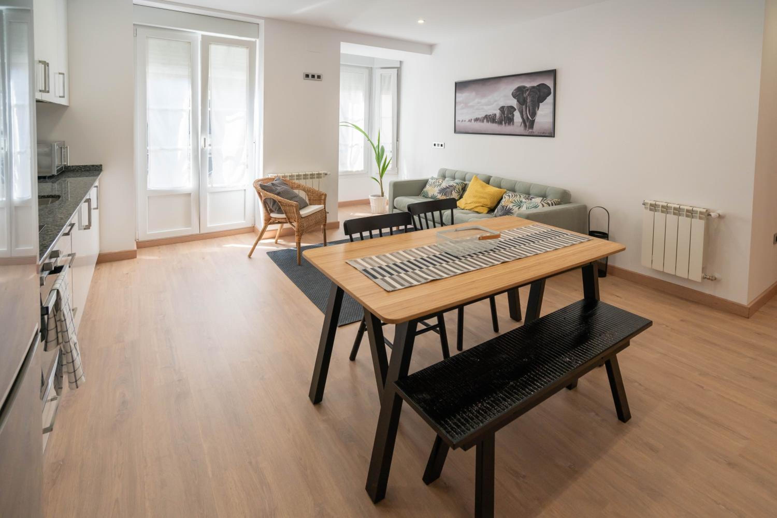 Two-Bedroom Apartment - Photo 11