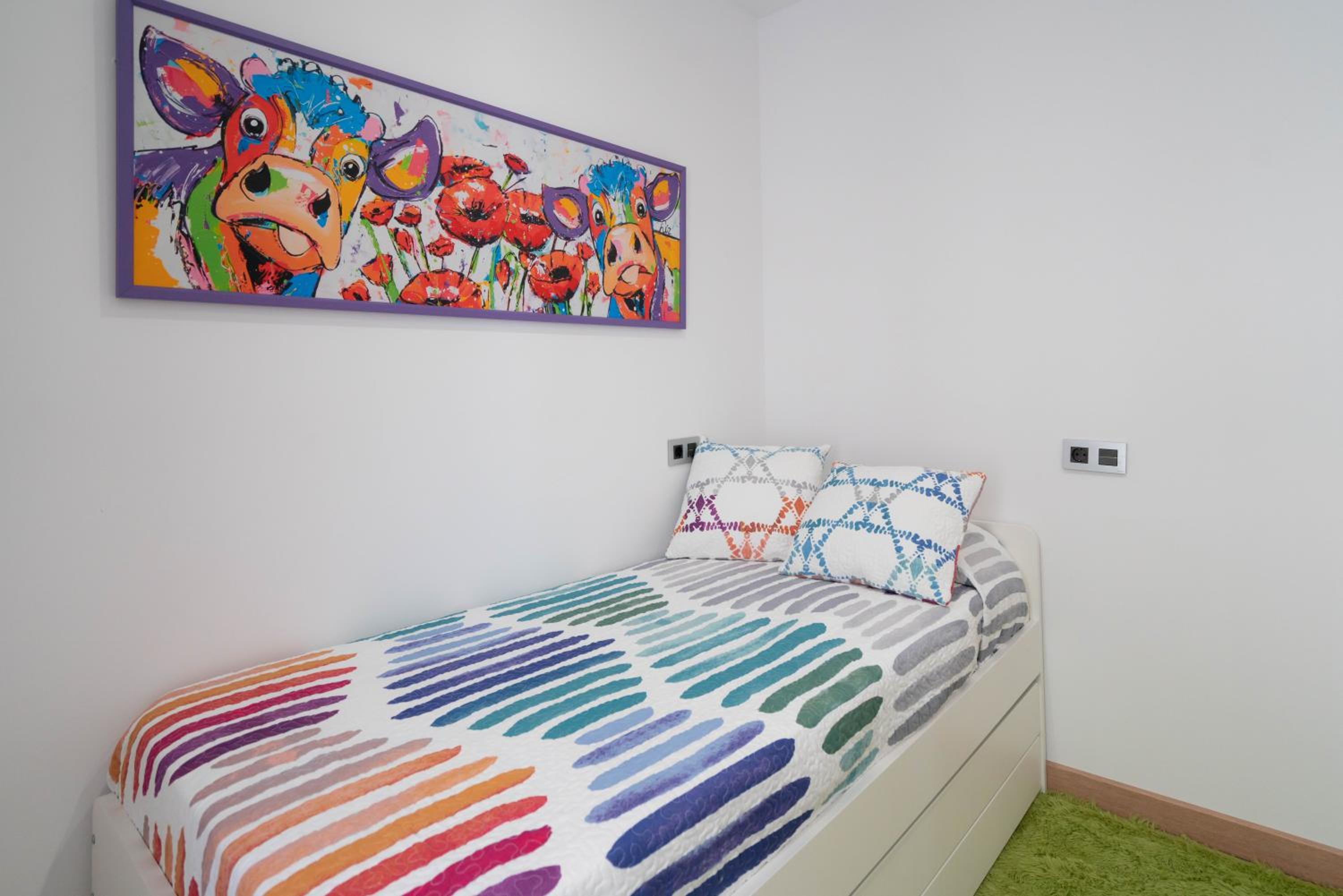 Two-Bedroom Apartment - Photo 12
