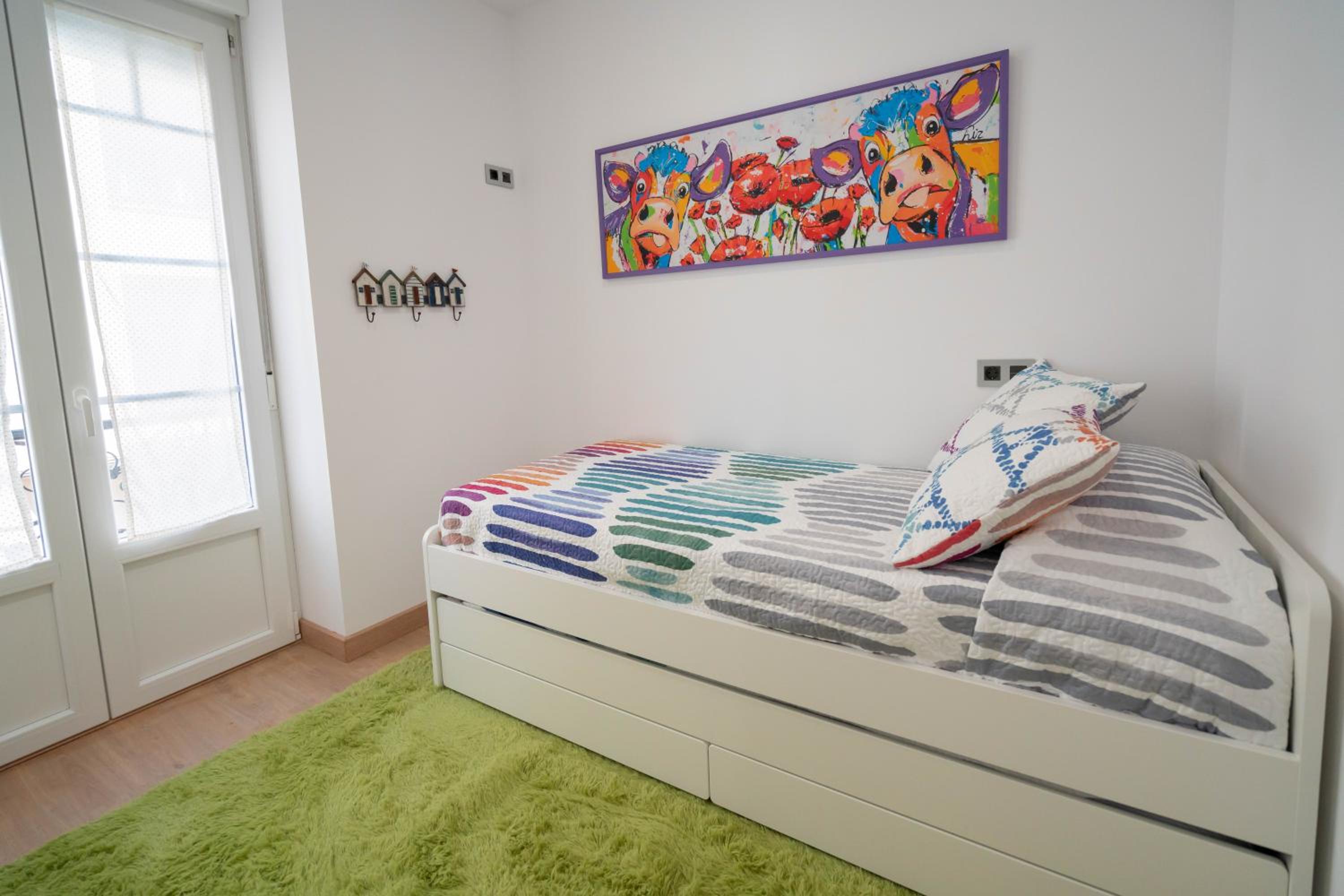 Two-Bedroom Apartment - Photo 13