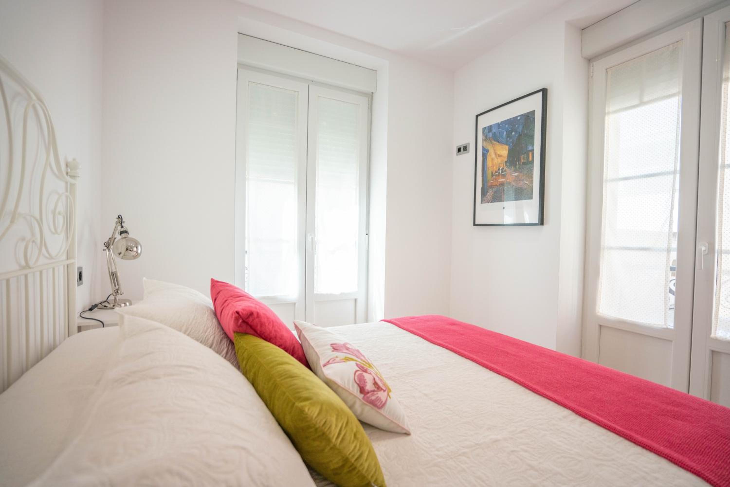 Two-Bedroom Apartment - Photo 14