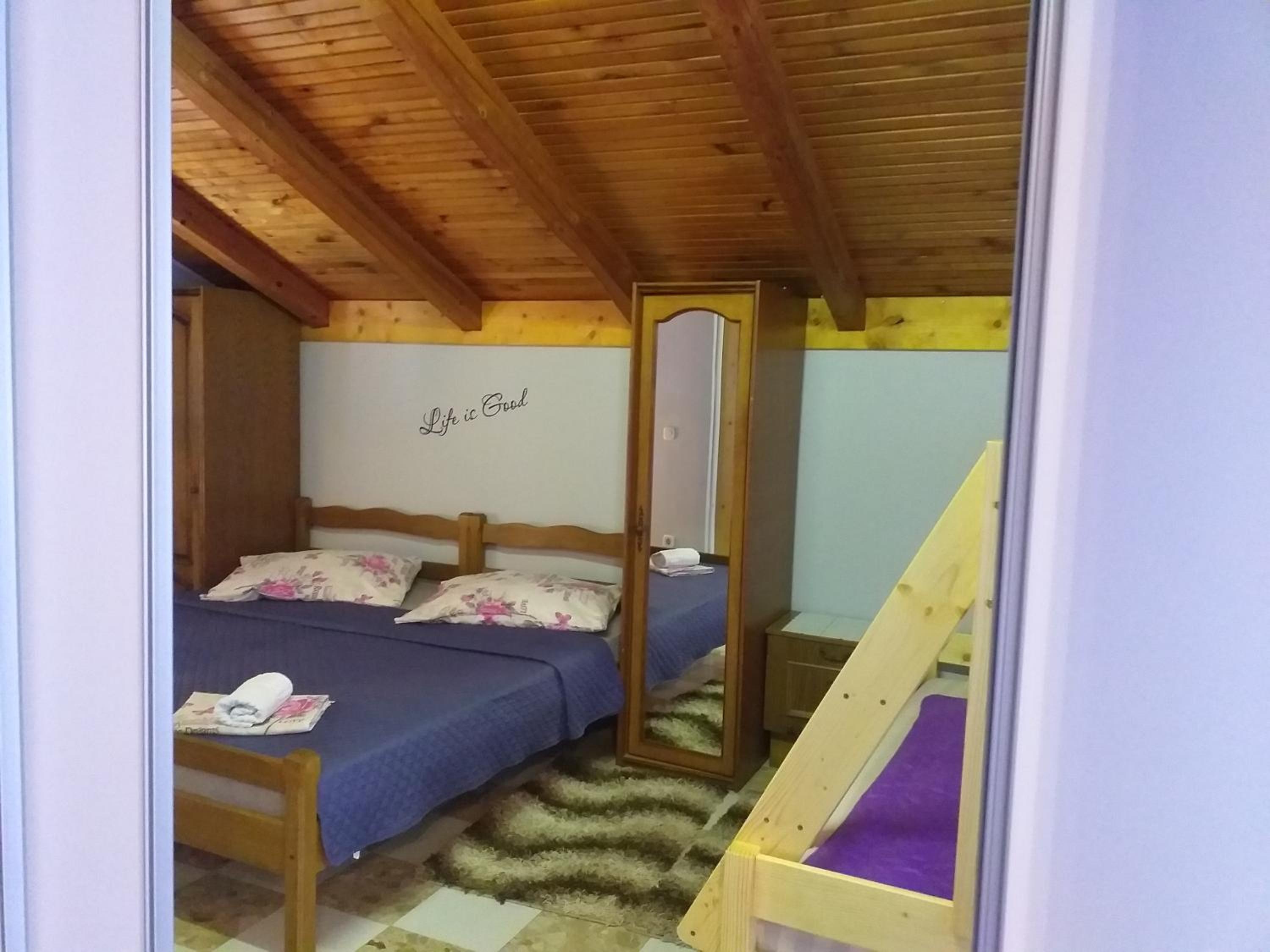 Deluxe Apartment - Photo 6