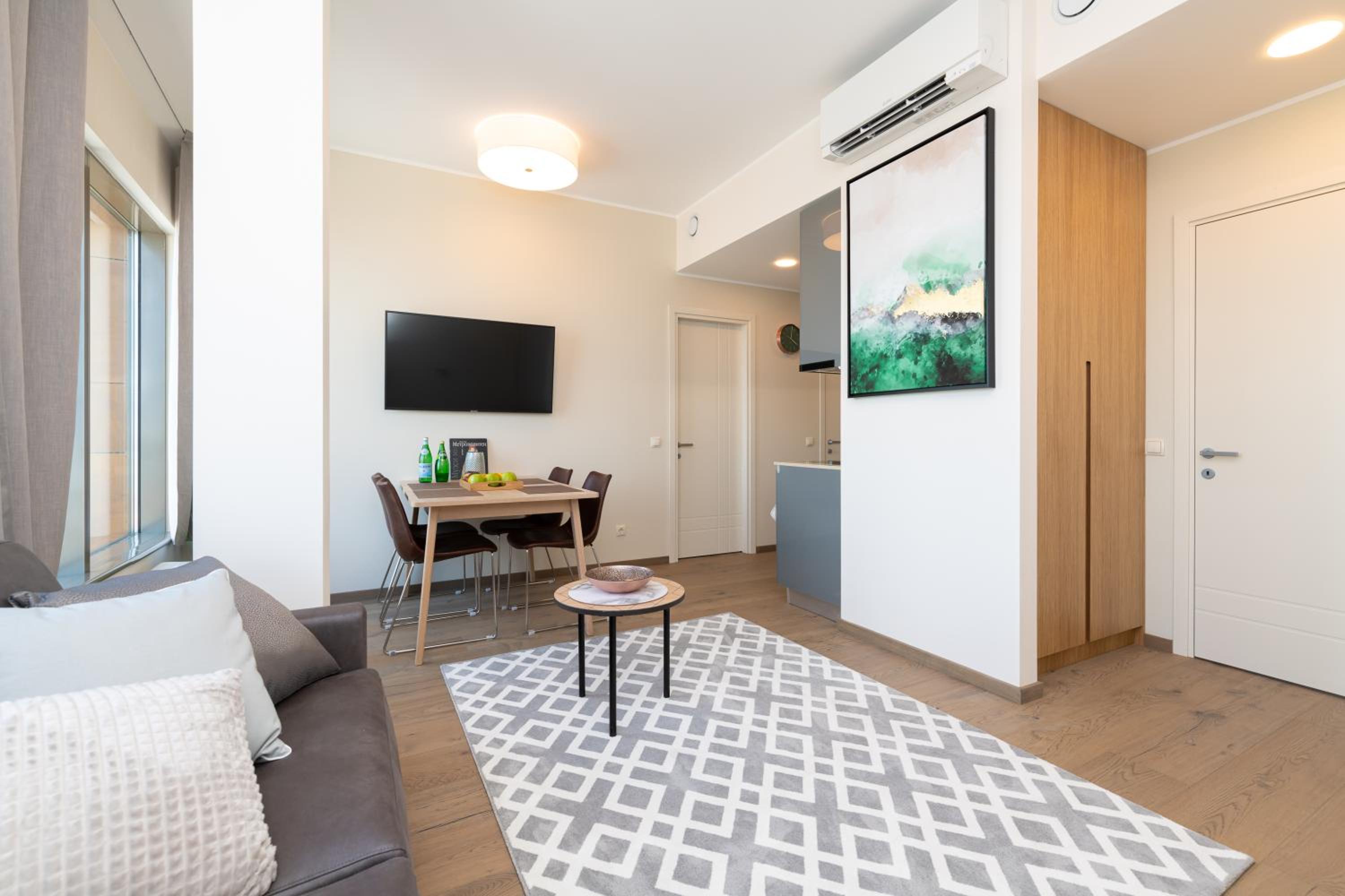 Two-Bedroom Apartment photo 2