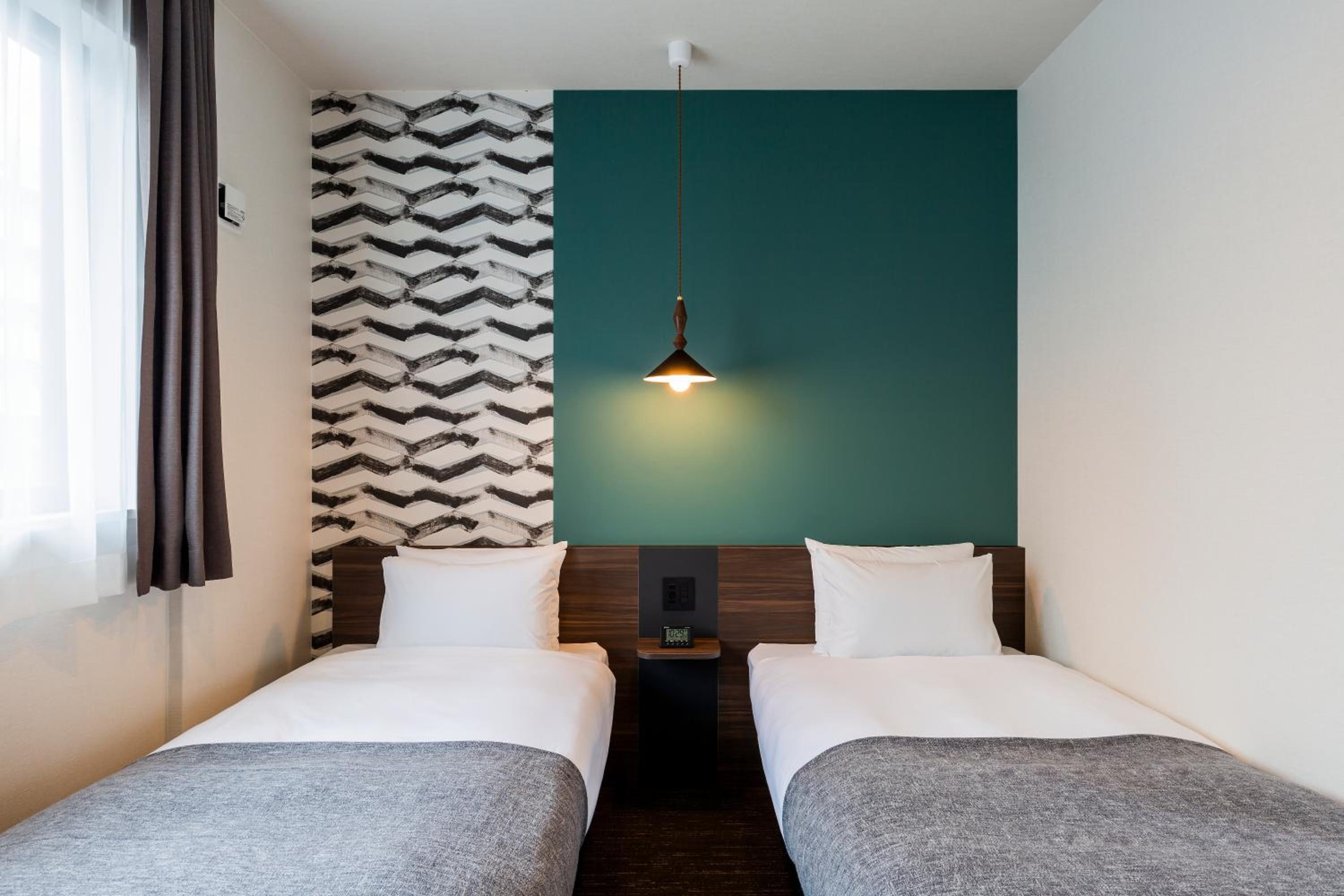 Twin Room - Photo 2