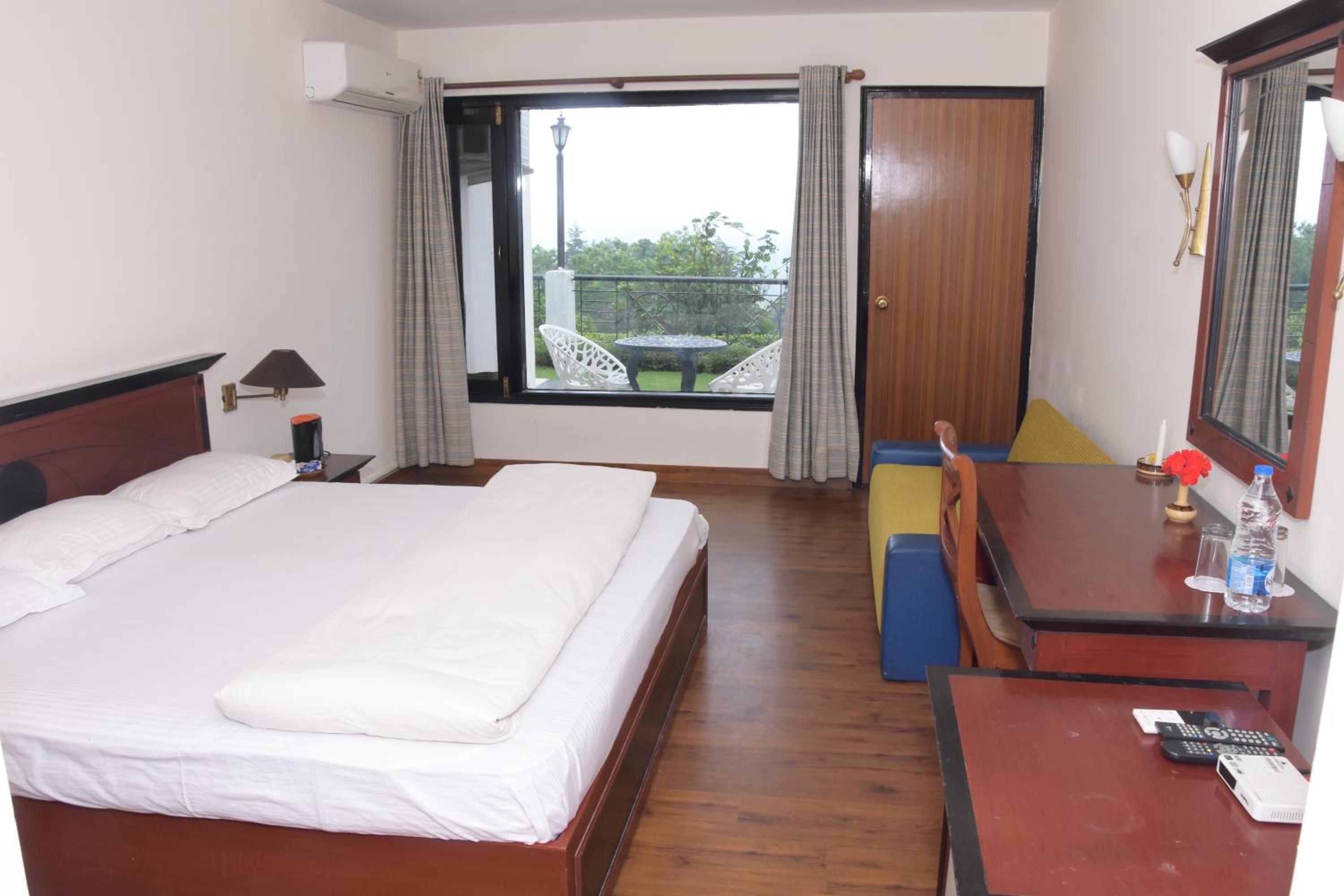Valley View Room photo 2