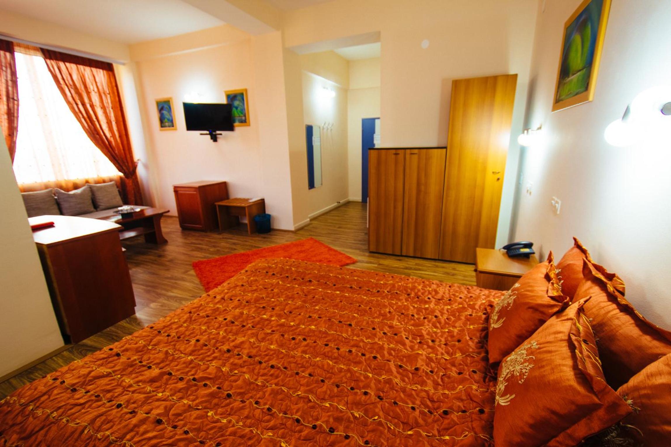 Deluxe Double Room - Photo 3