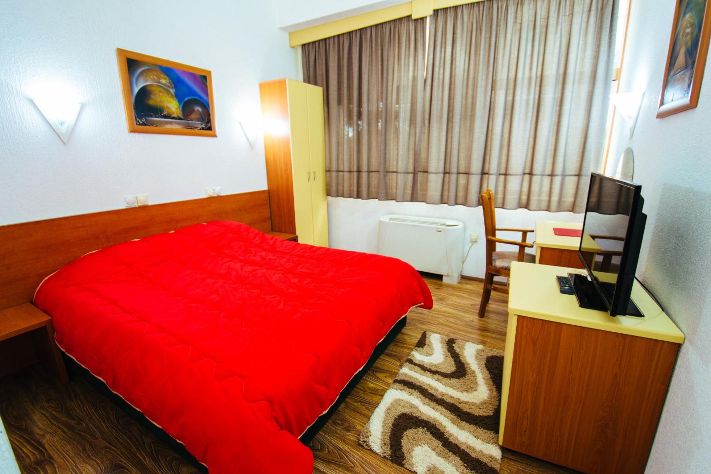Budget Single Room photo 3
