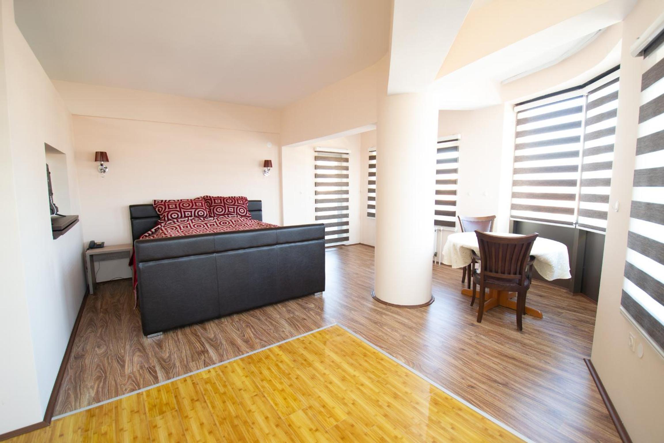 Junior Deluxe Suite - Photo 3