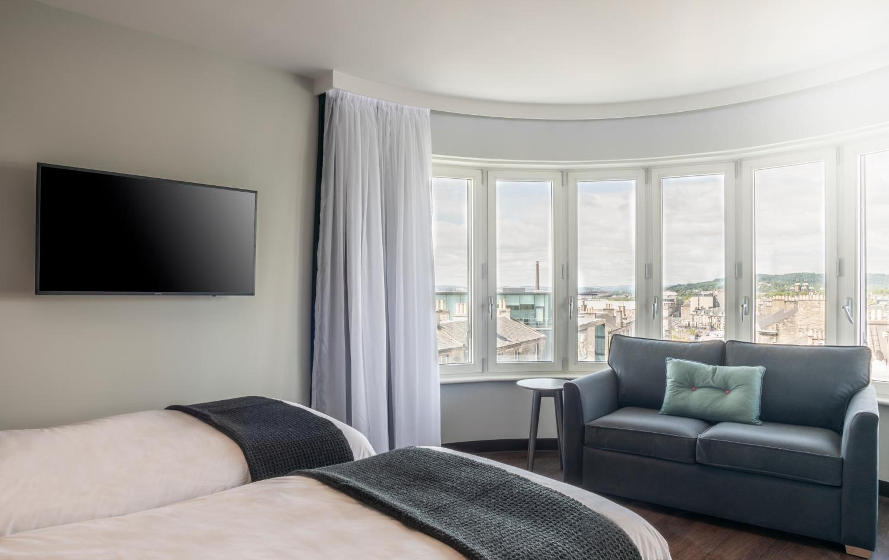Comfy Twin with View