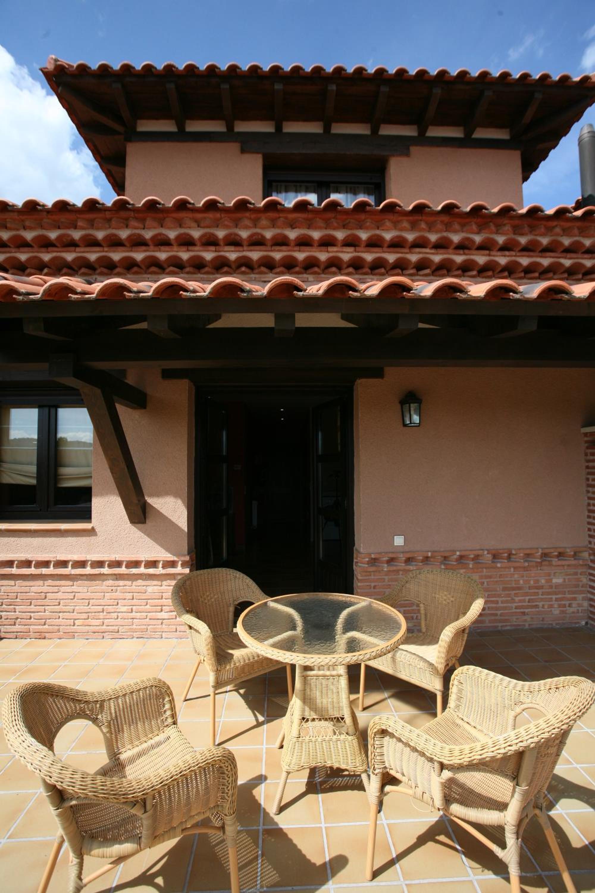 Two-Bedroom House photo 2